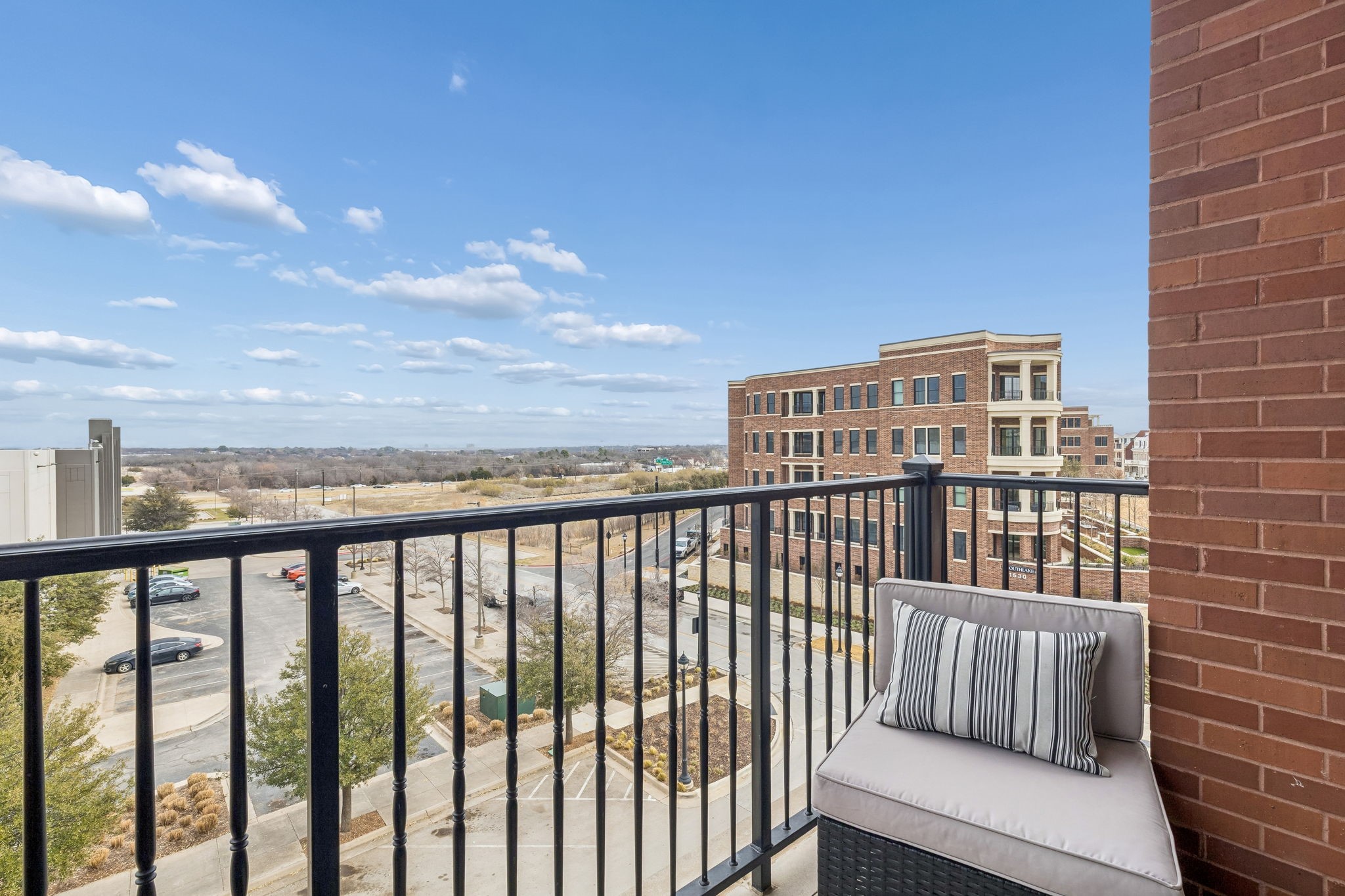 350 Central Avenue 410