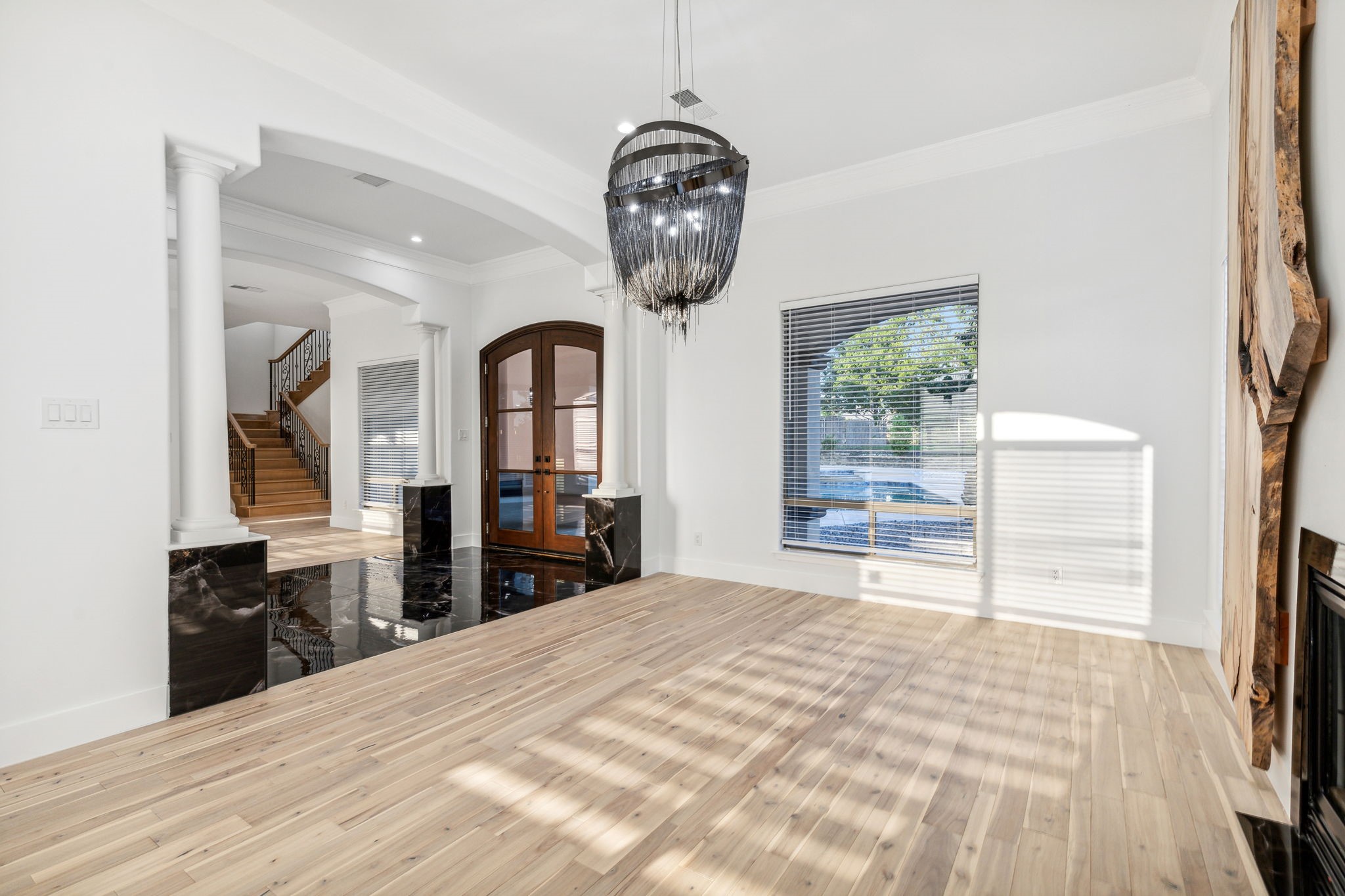 1229 Strathmore Drive
