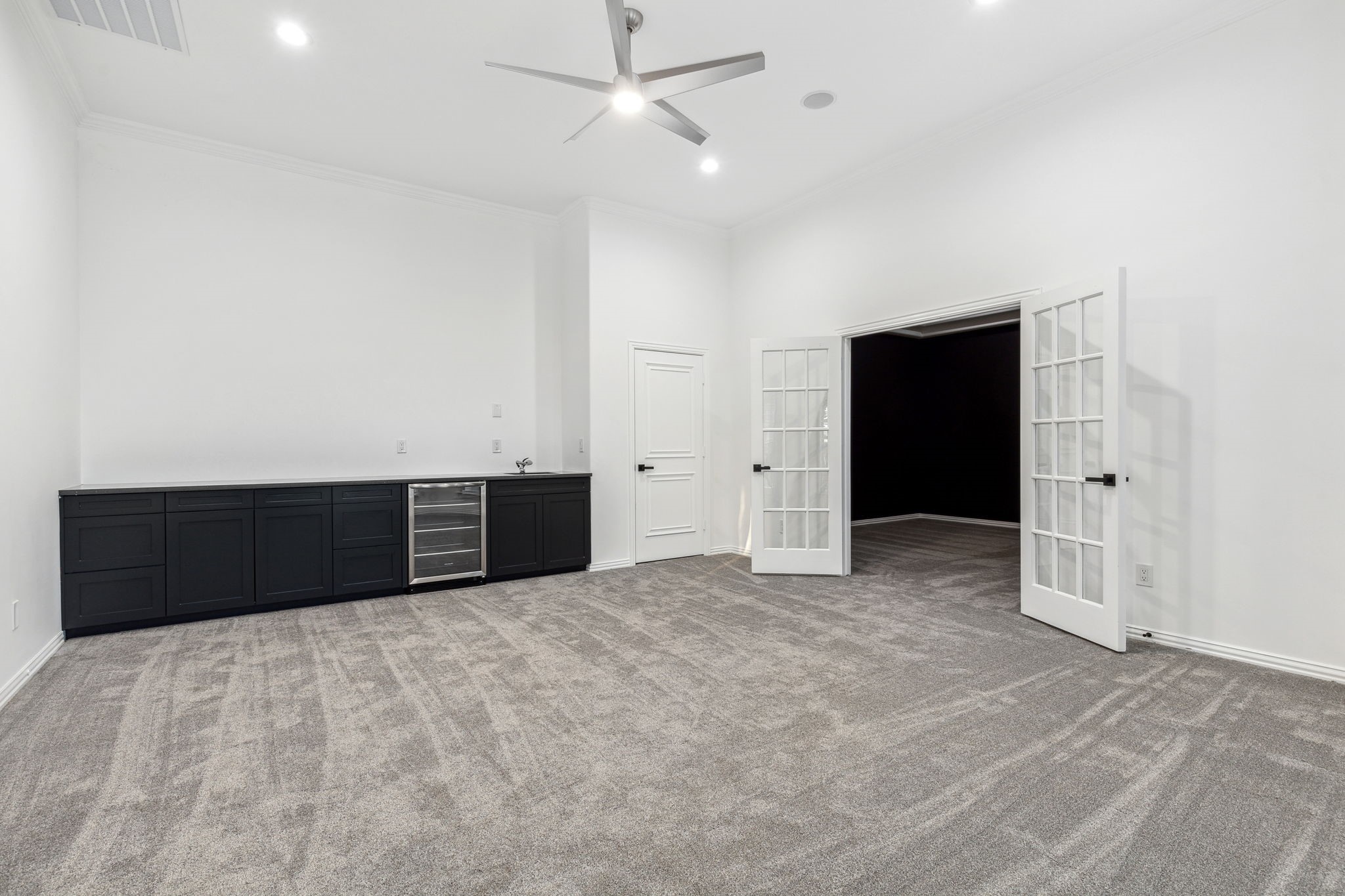 1229 Strathmore Drive