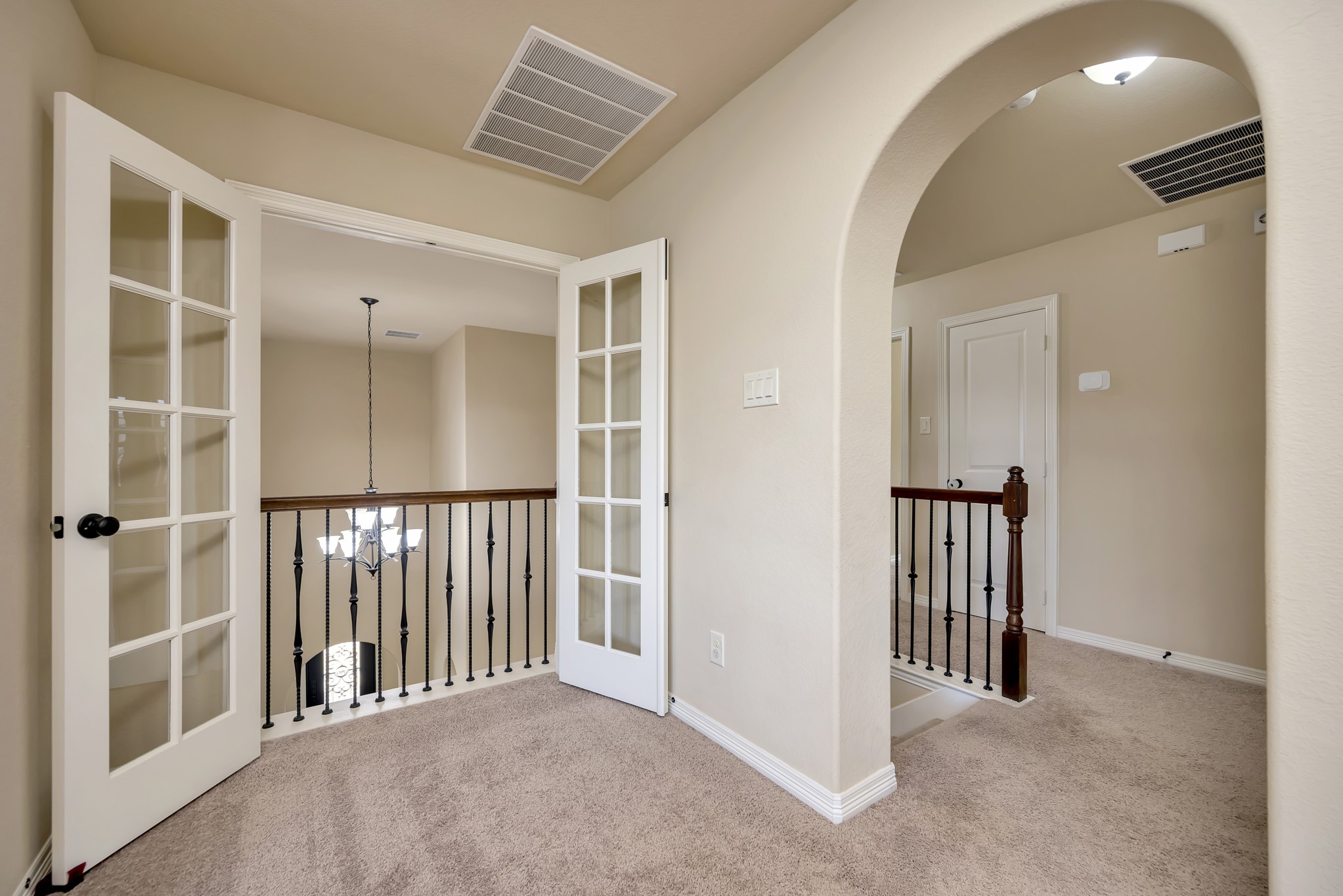 1009 Holston Hills Trail