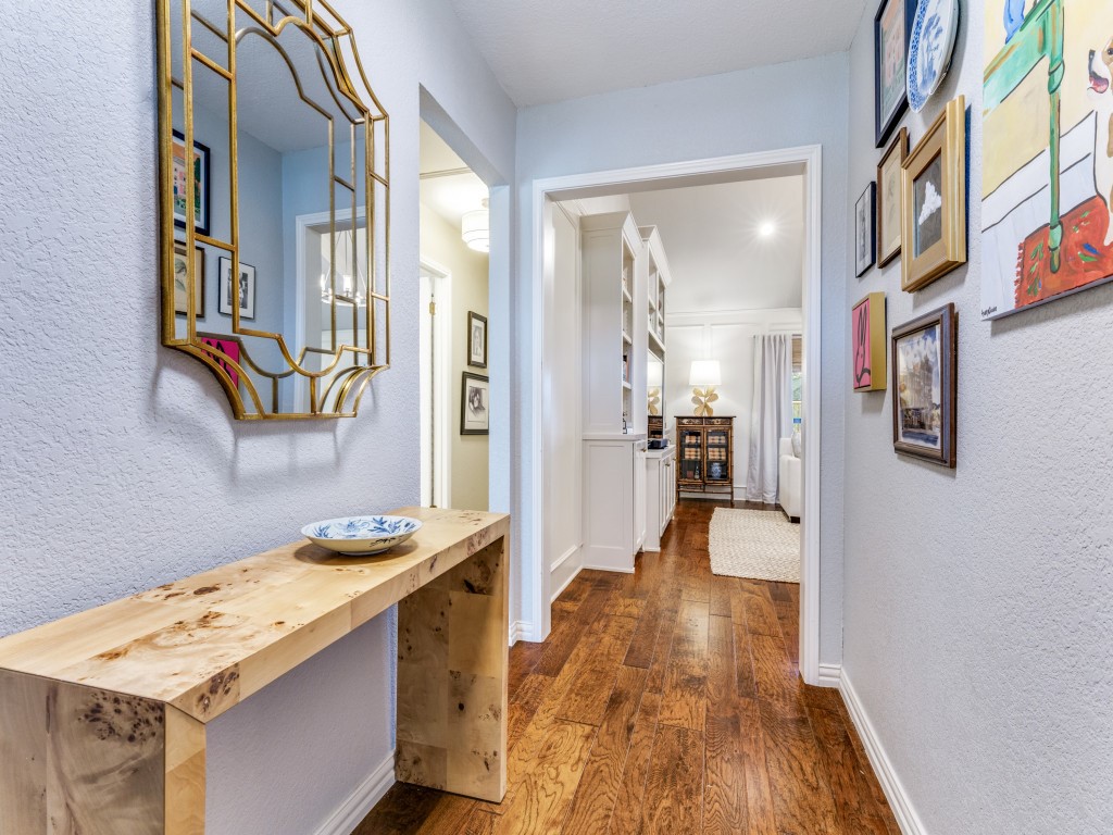 932 Western Trail