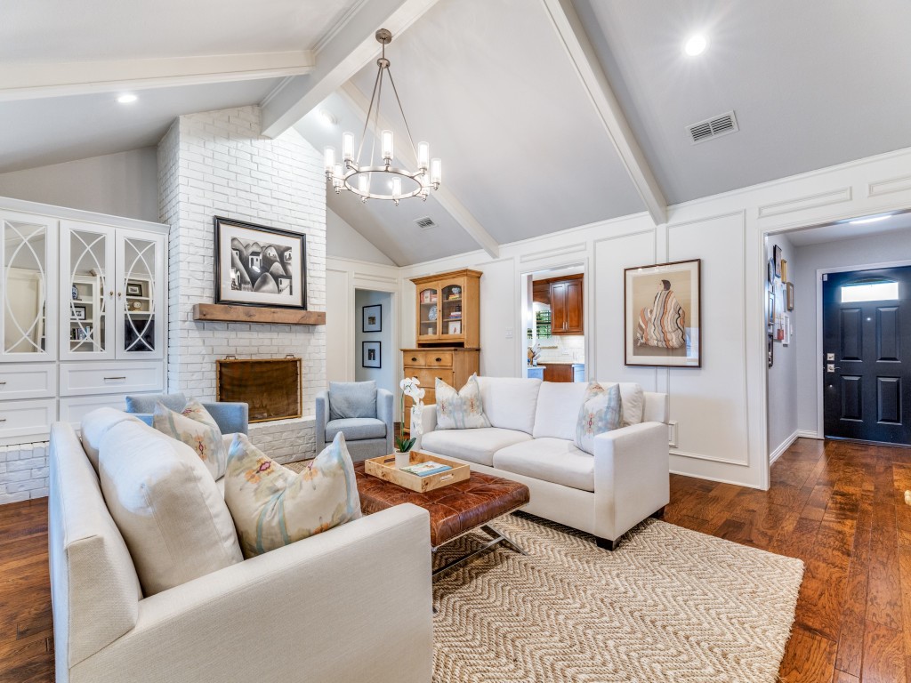 932 Western Trail