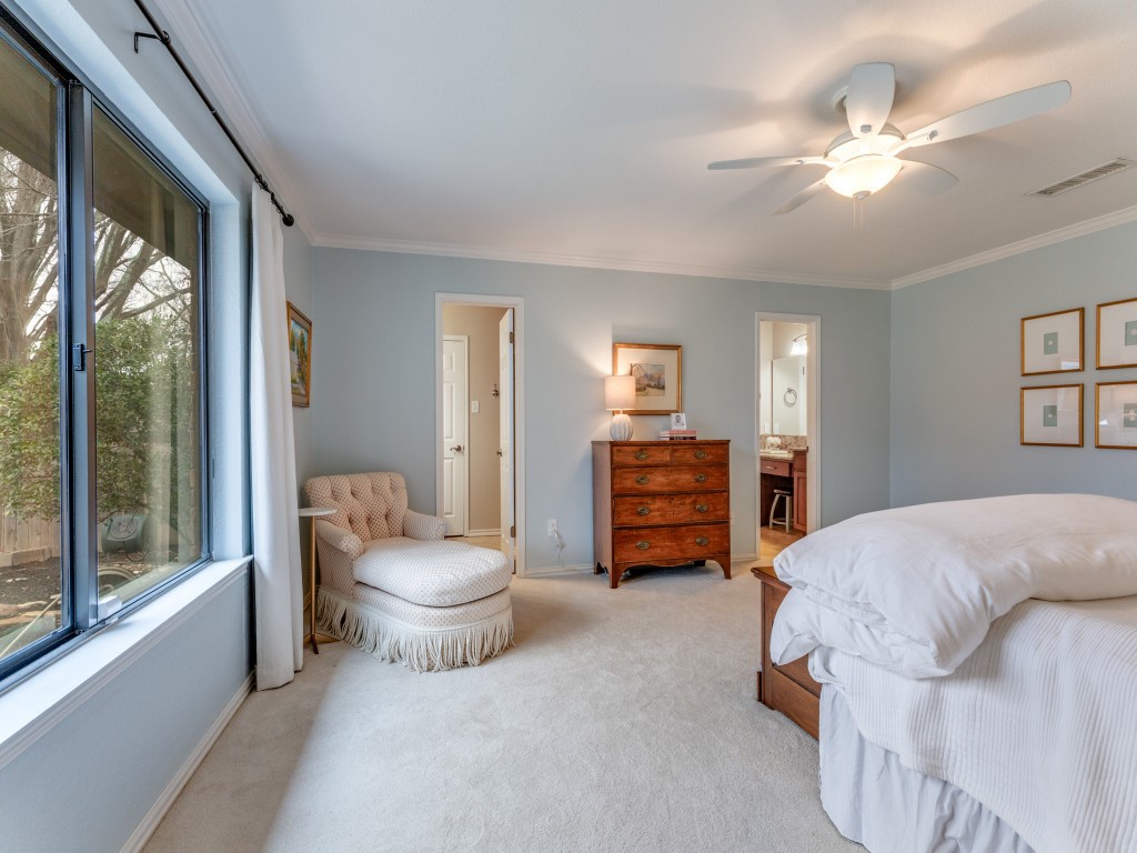 932 Western Trail