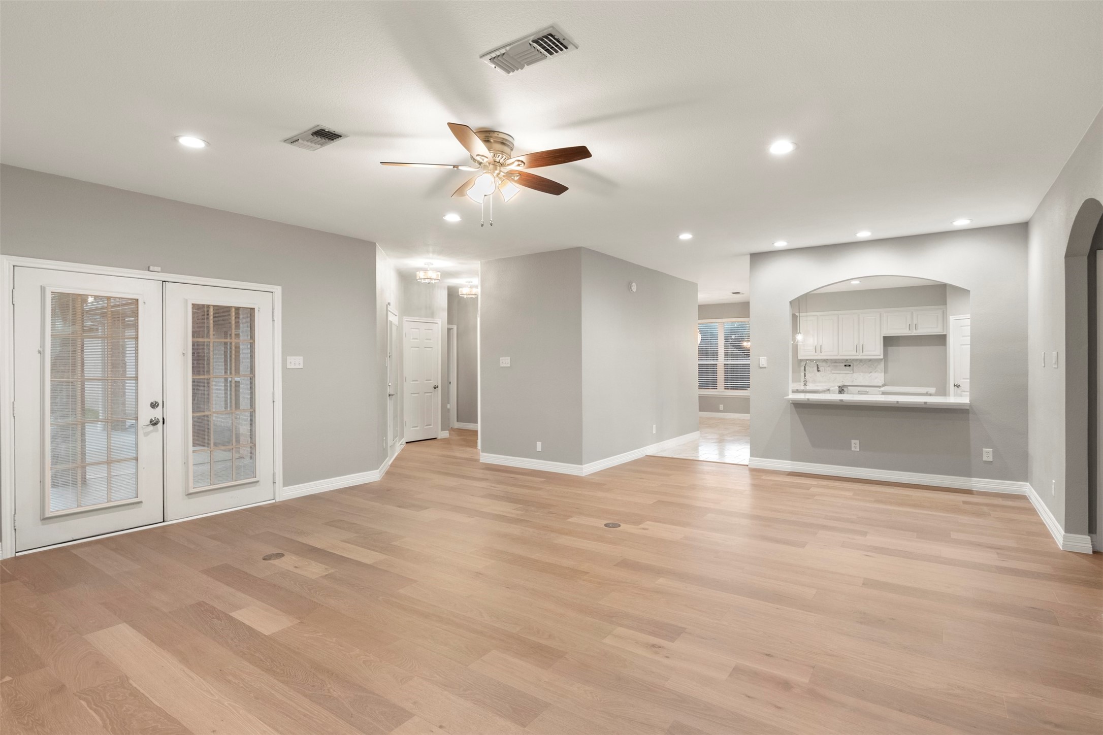 7804 Baywood Court