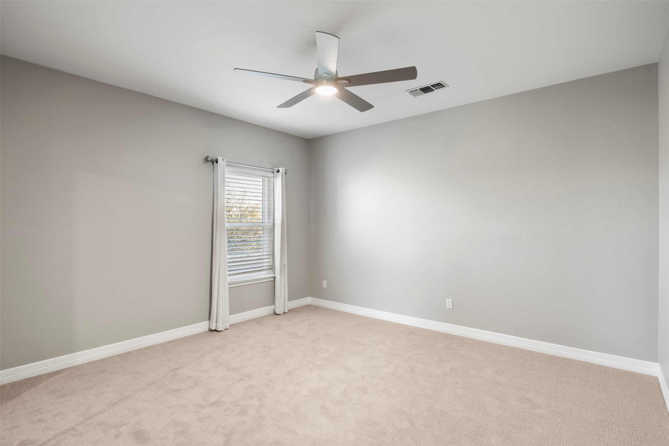 7804 Baywood Court