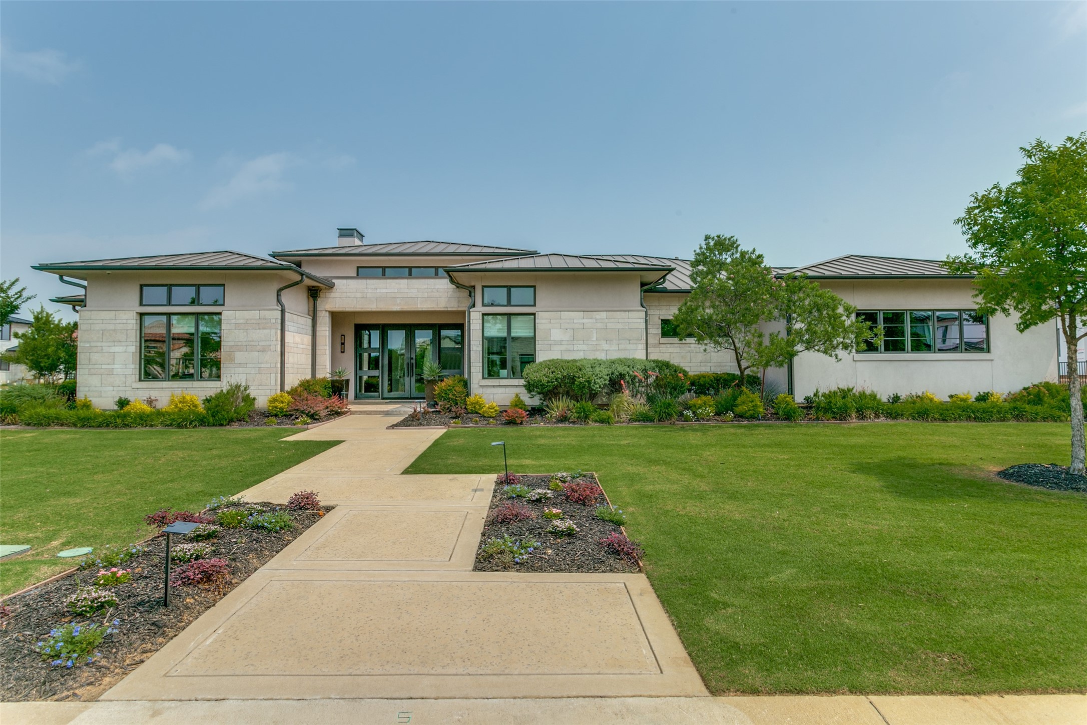 2218 Castilian Path