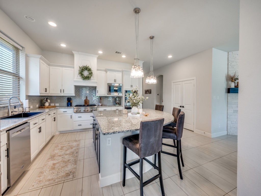 1044 Myers Park Trail