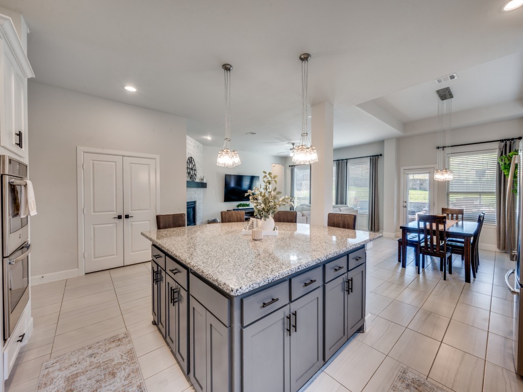 1044 Myers Park Trail