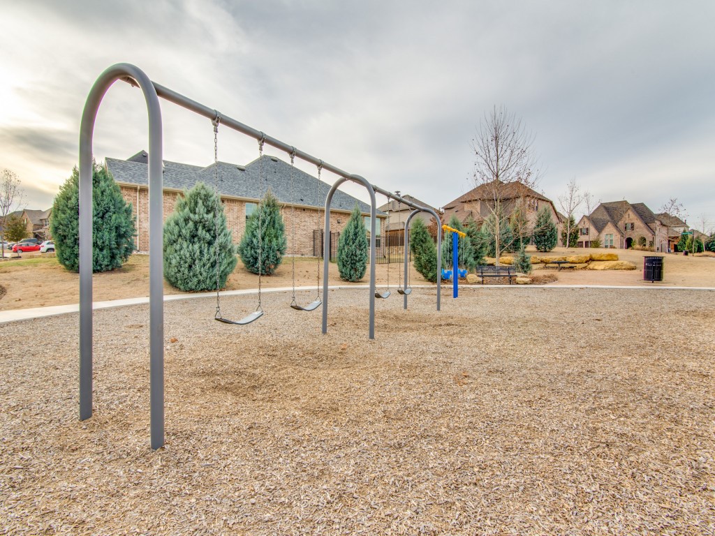 1044 Myers Park Trail