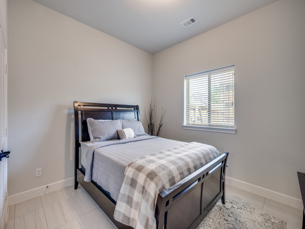 1044 Myers Park Trail