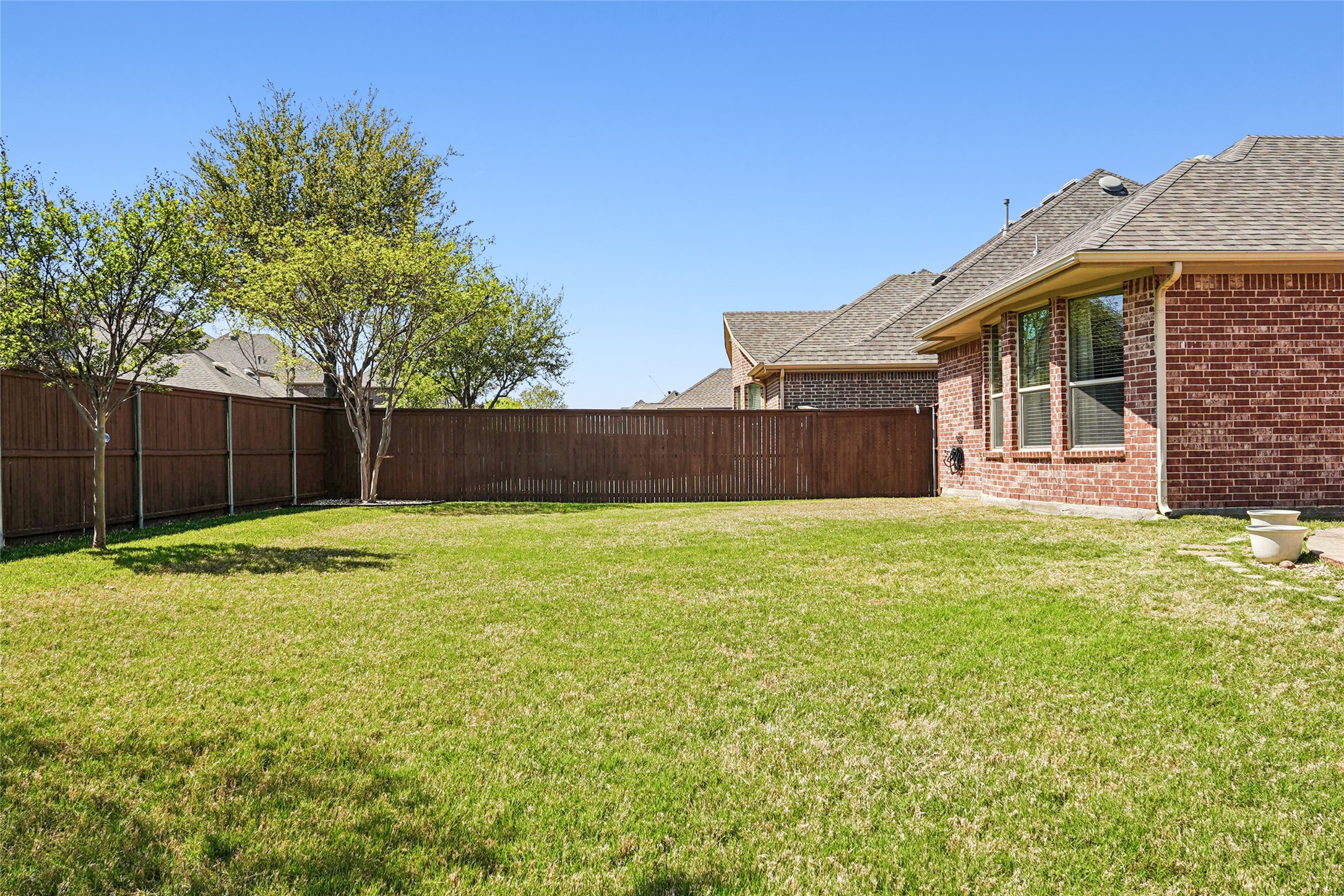 2548 Kensington Lane