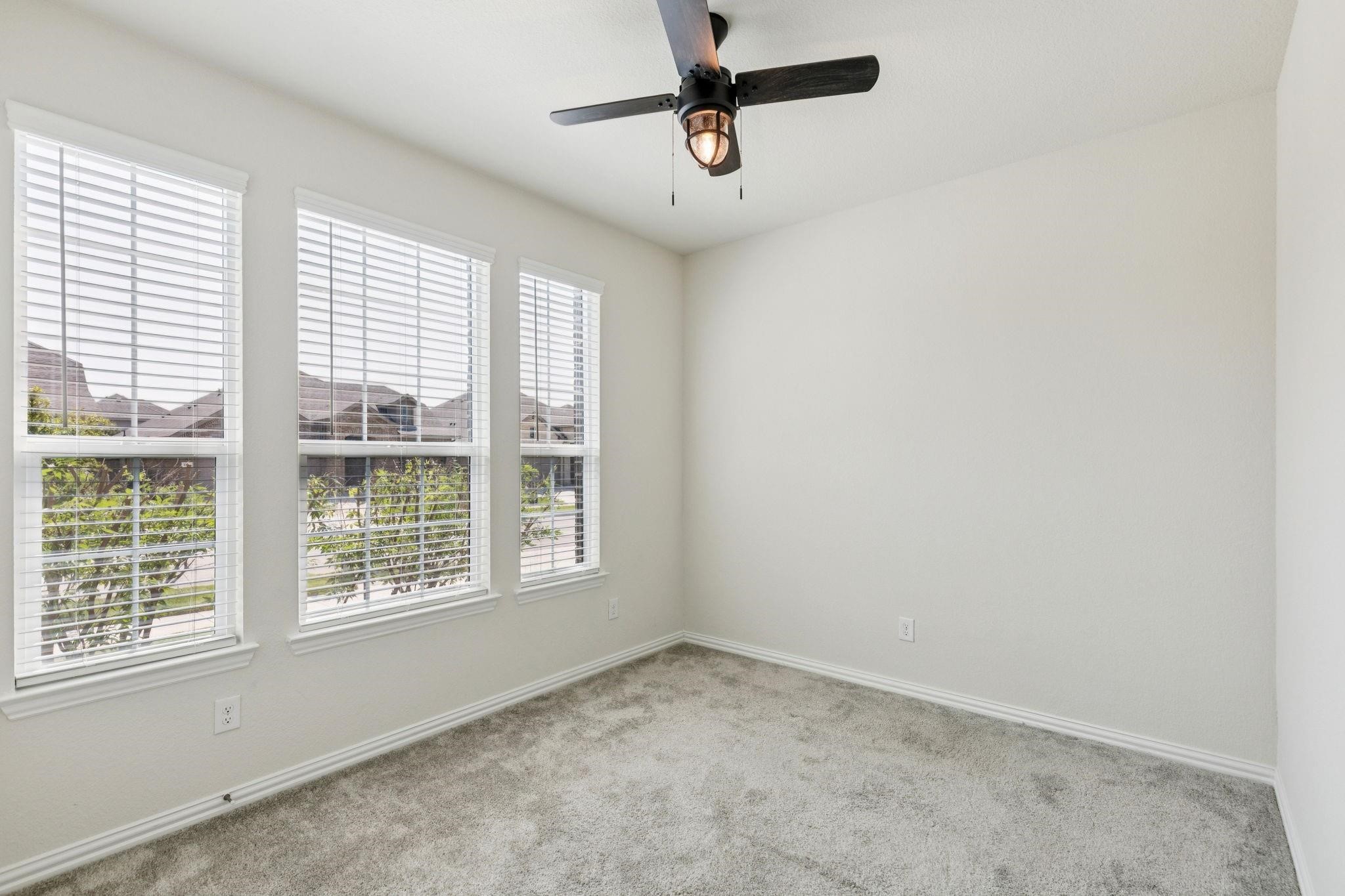 2412 Rooster Lane