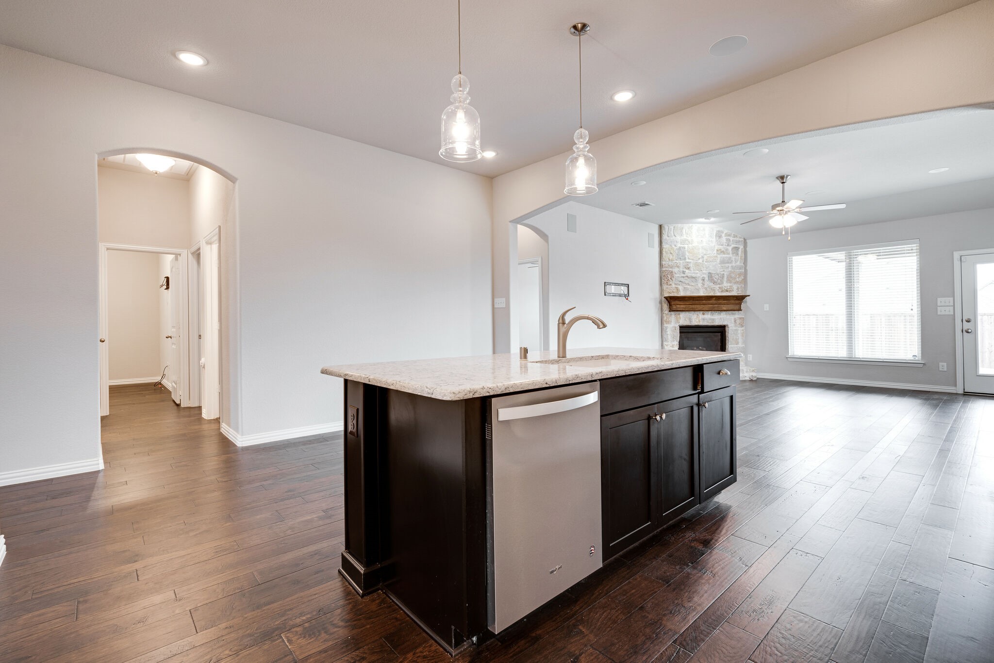 1537 Eagleton Lane