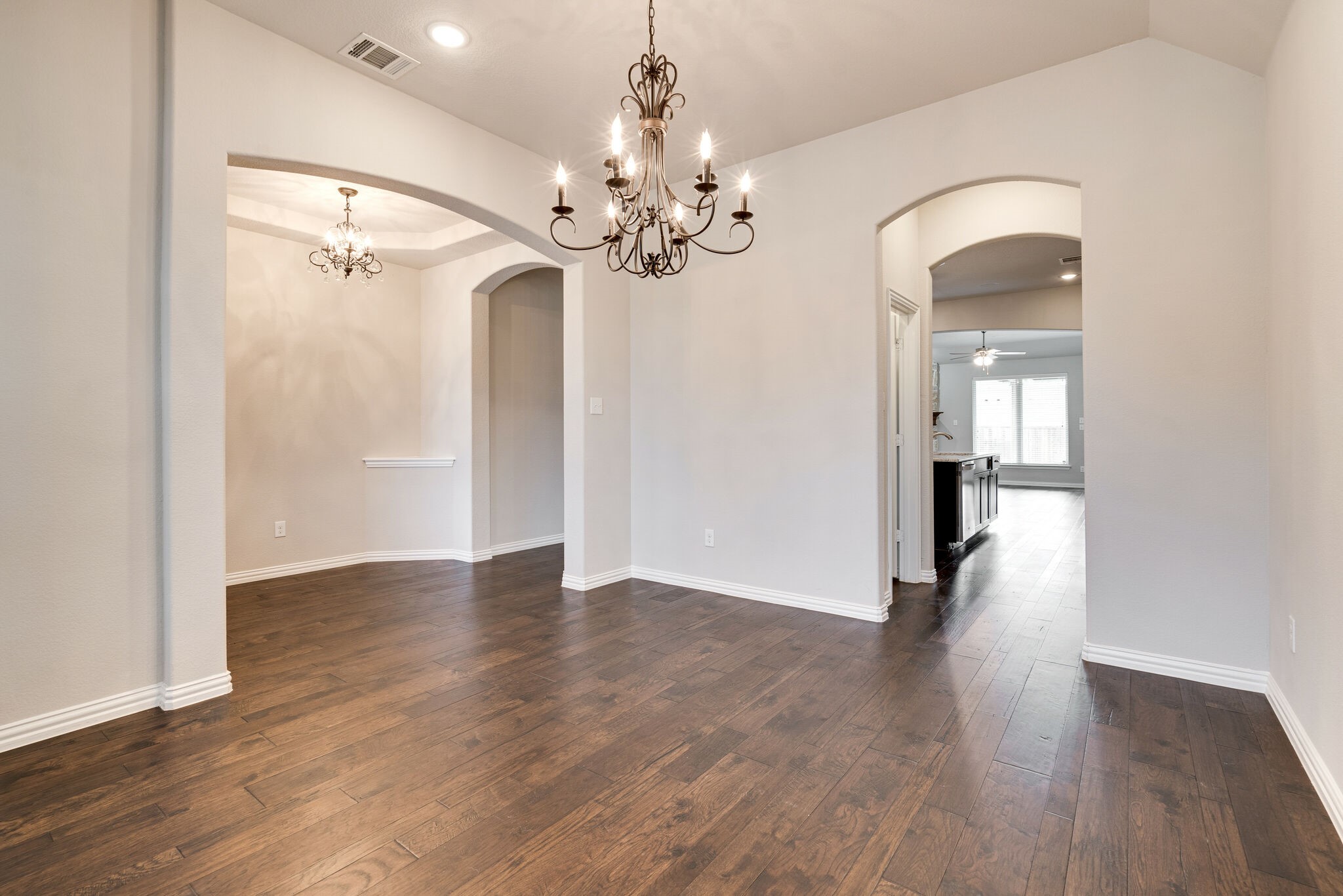 1537 Eagleton Lane