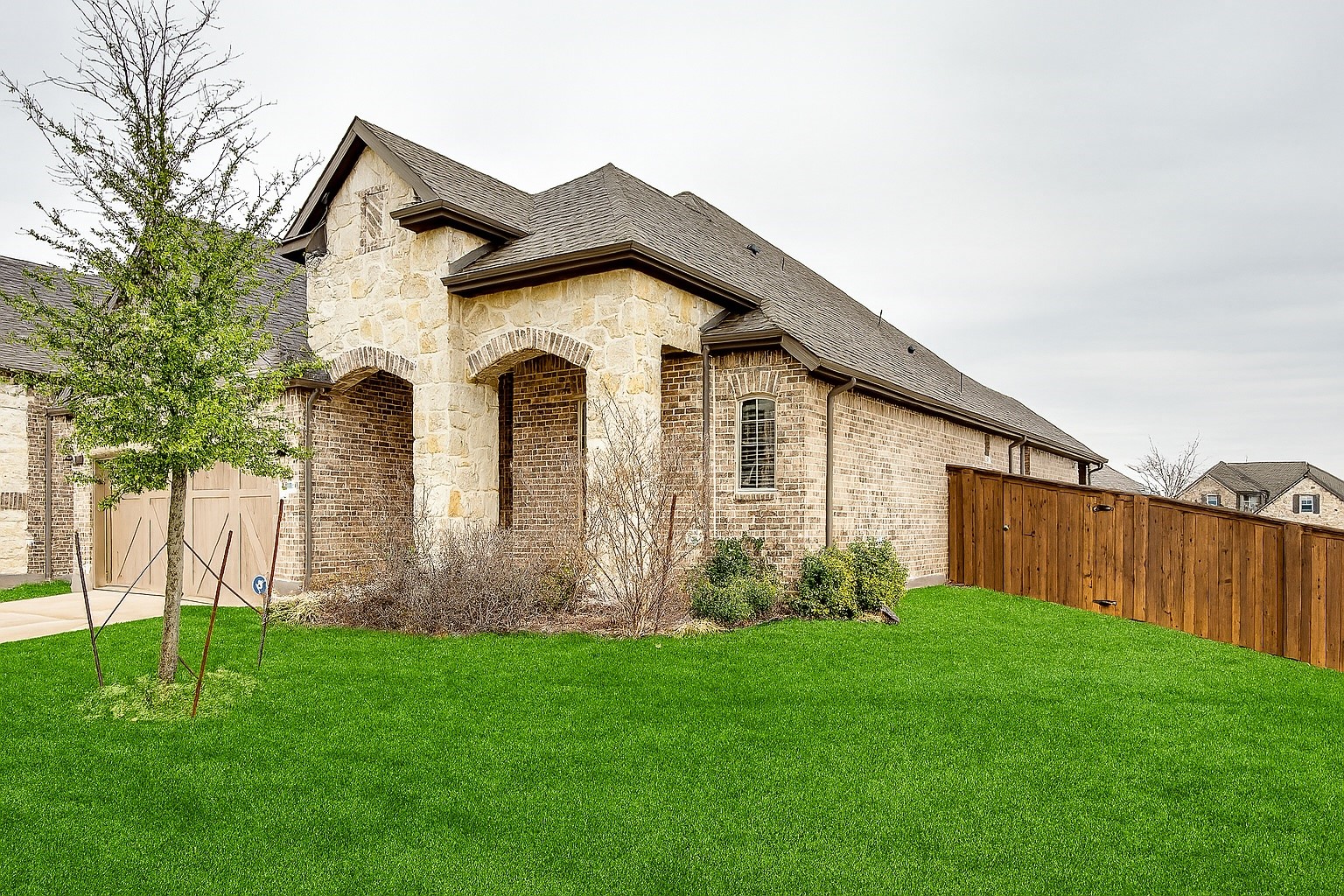 1537 Eagleton Lane