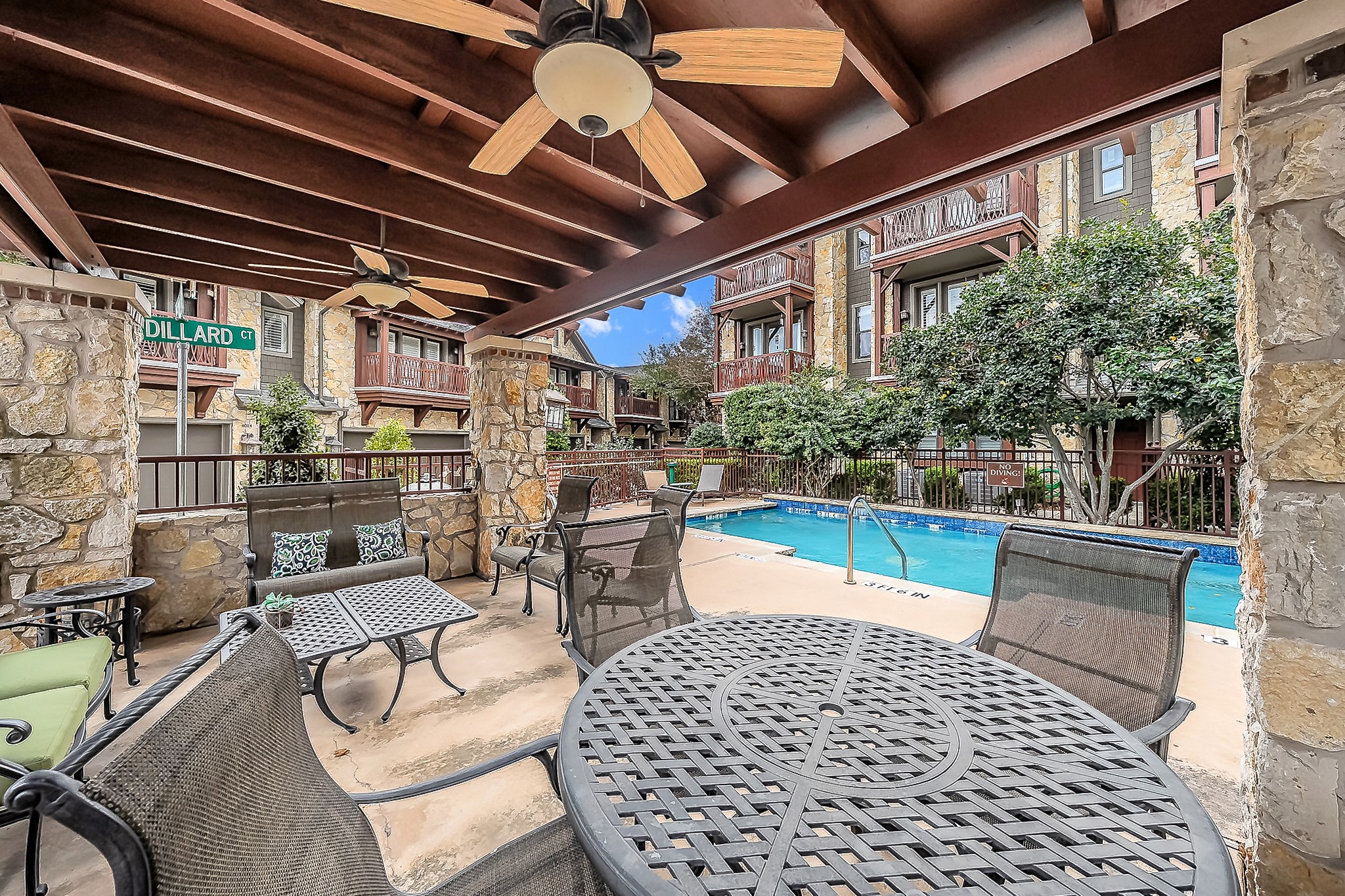 6350 Oriole Drive