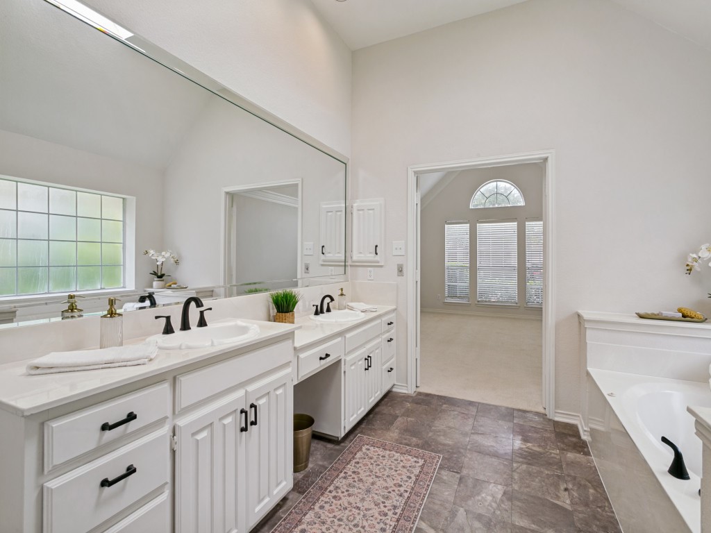 434 Waterside Drive