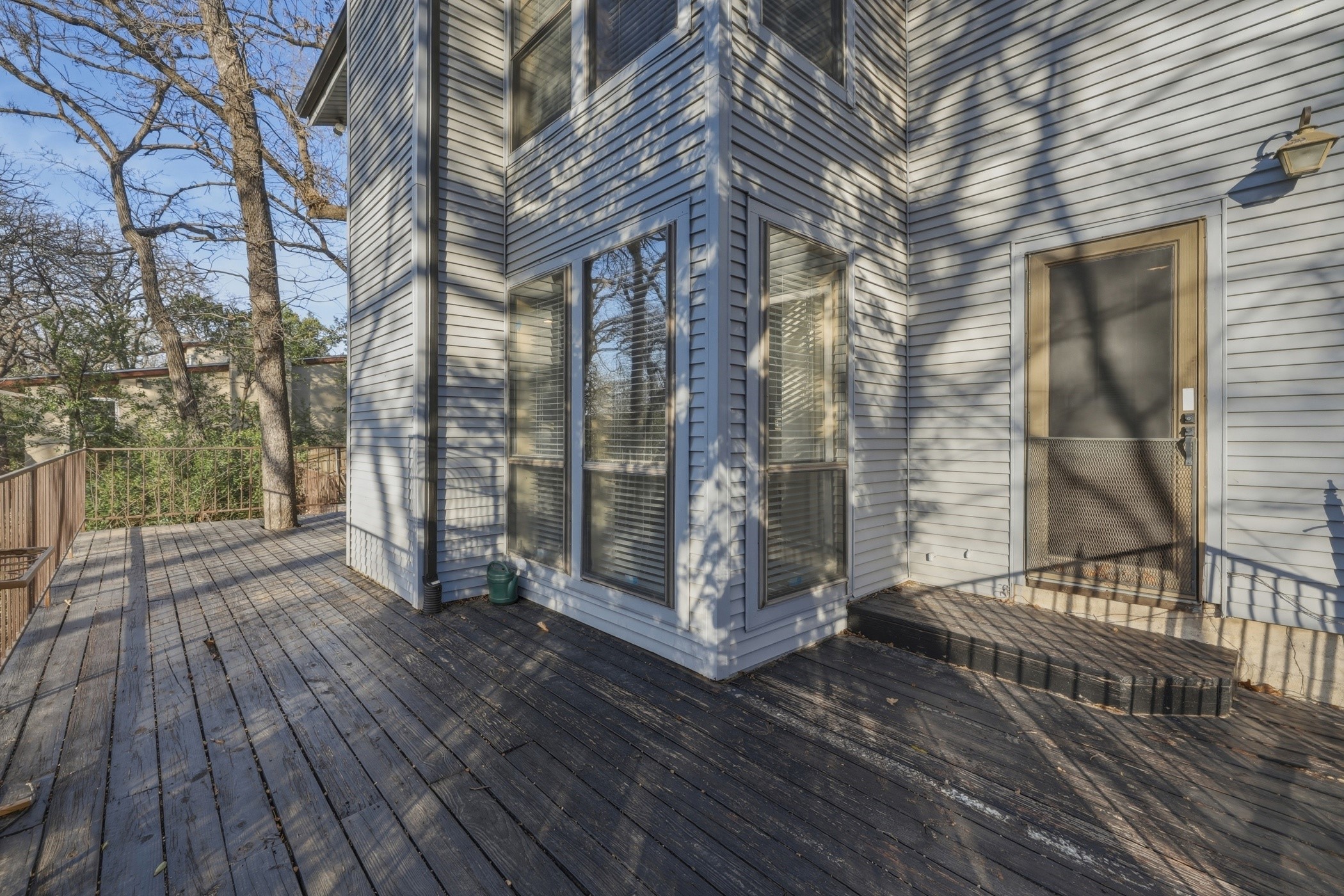 809 Cardinal Circle