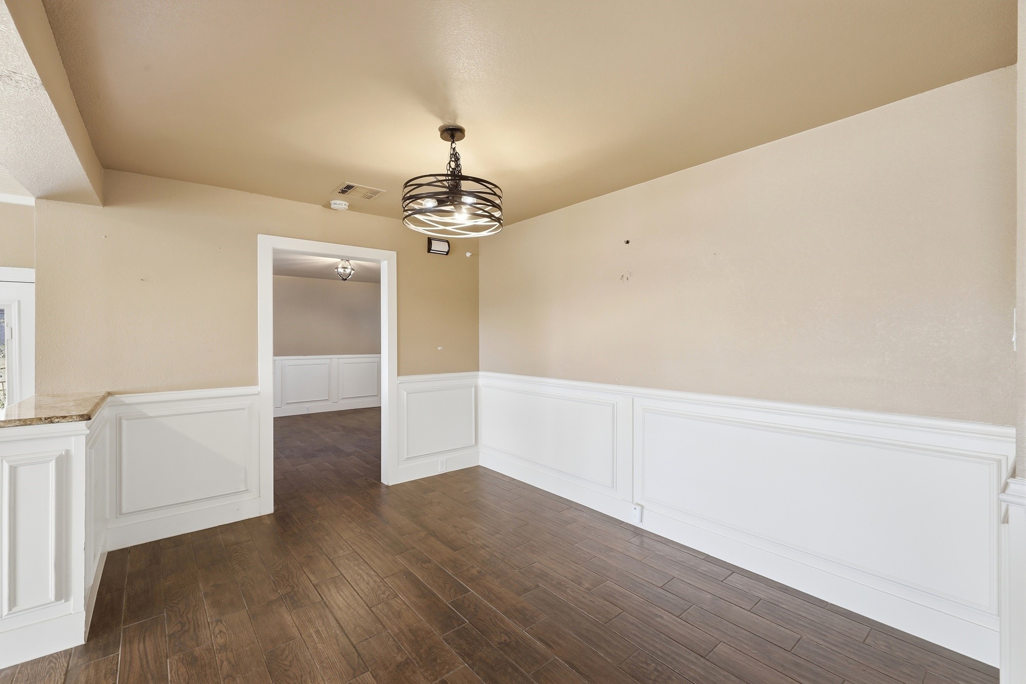 809 Cardinal Circle