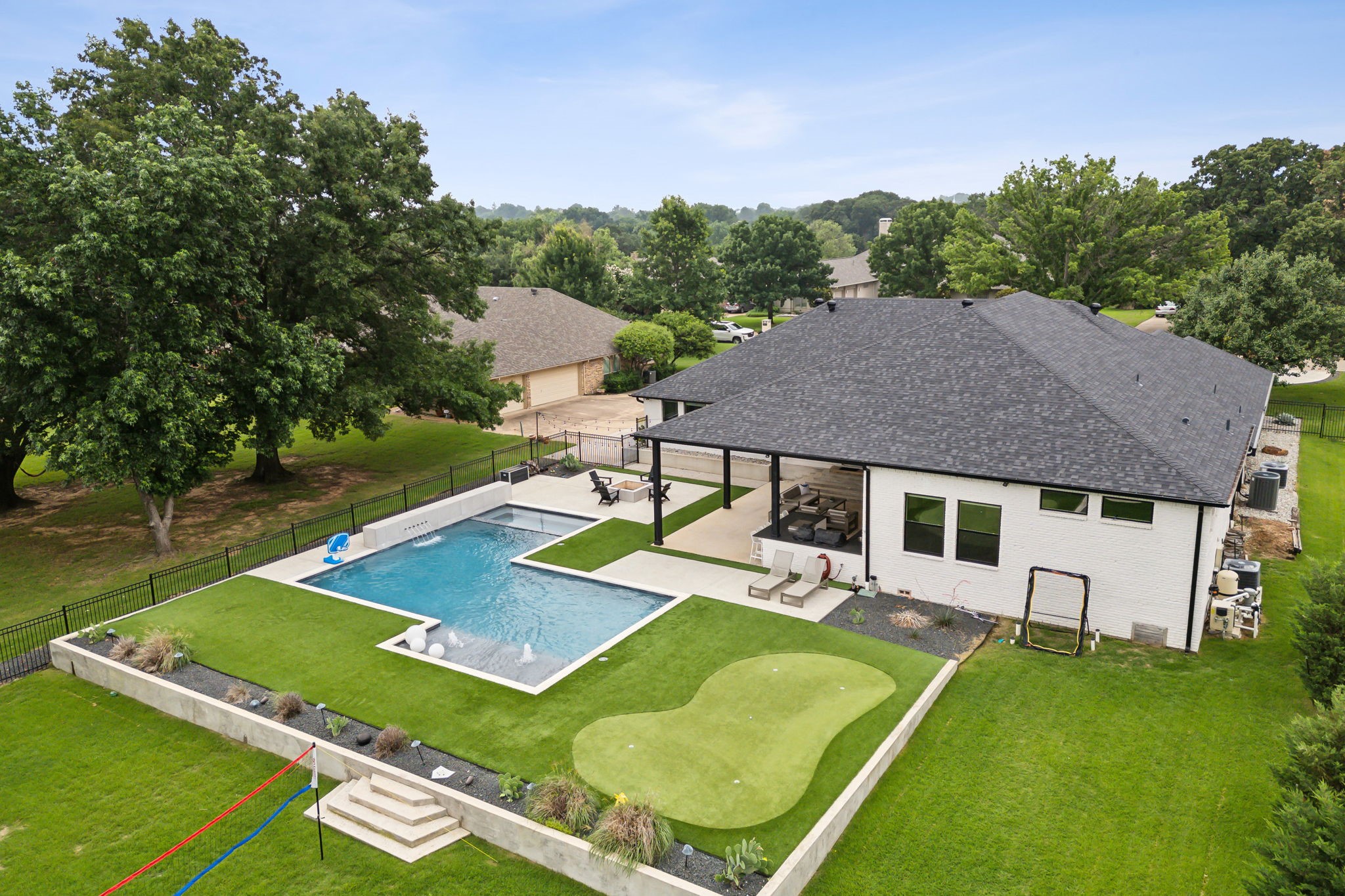 3 Palmetto Court