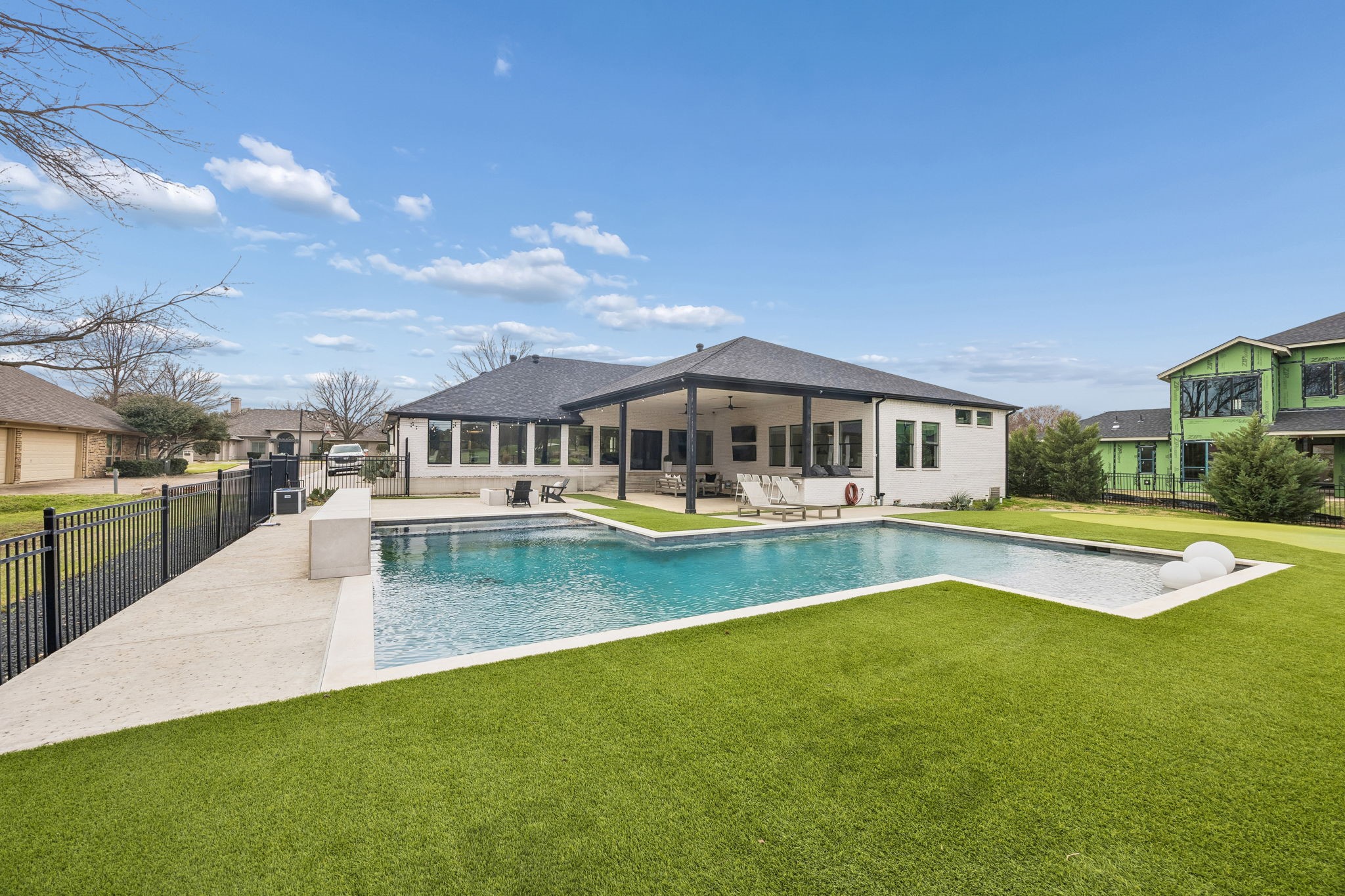 3 Palmetto Court