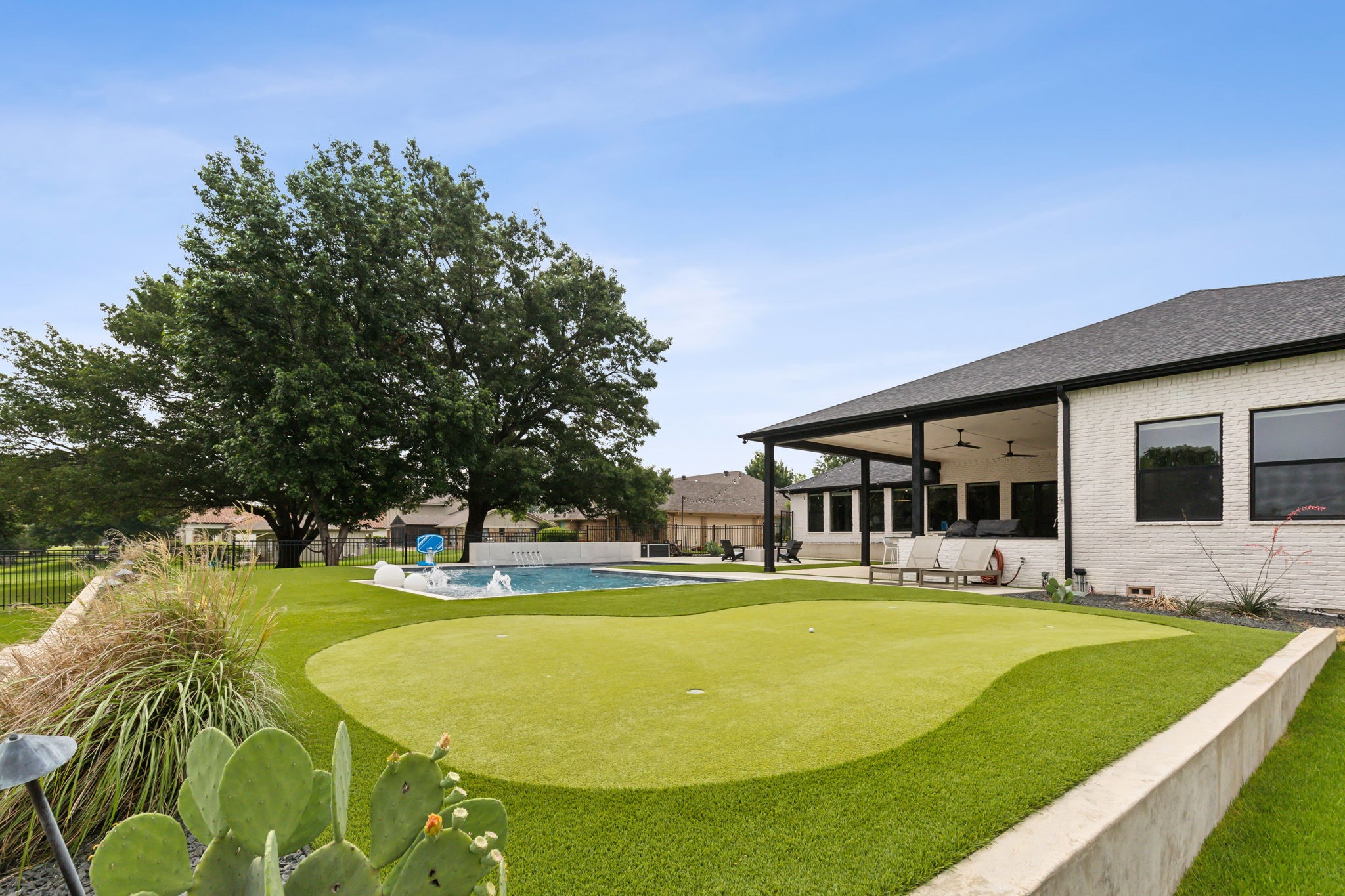 3 Palmetto Court