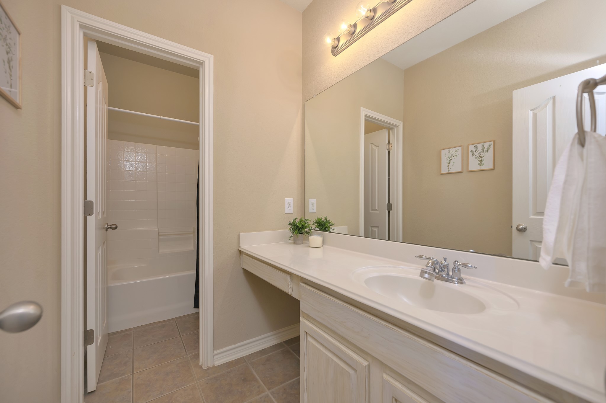 12808 Travers Trail