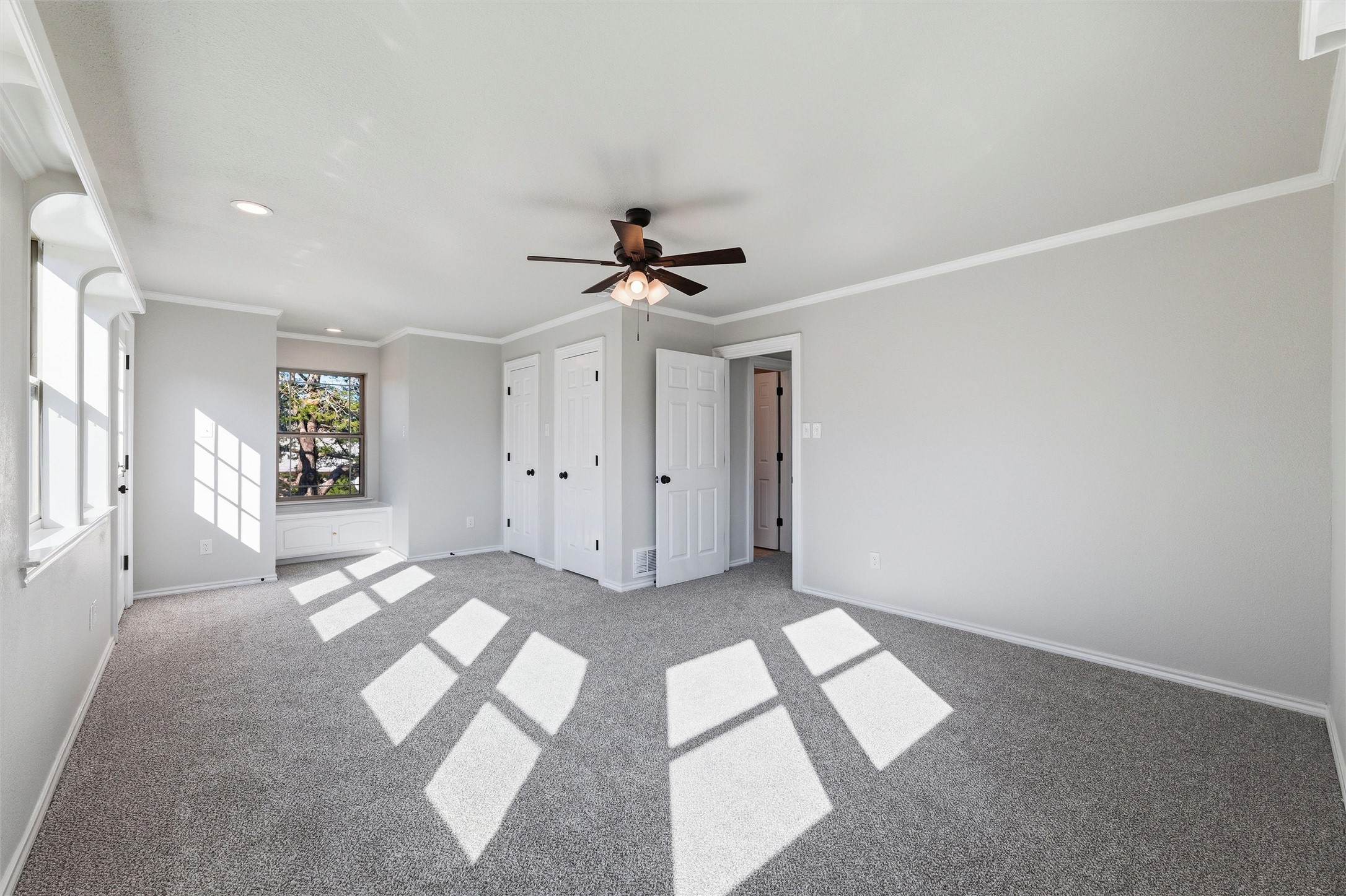 4705 Villa Vera Drive