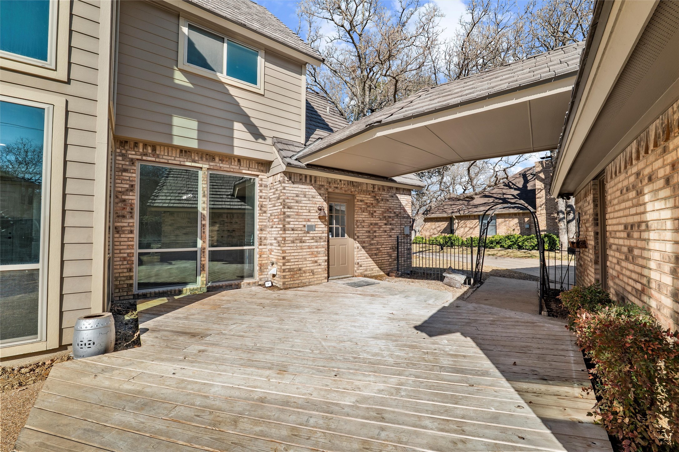 4705 Villa Vera Drive