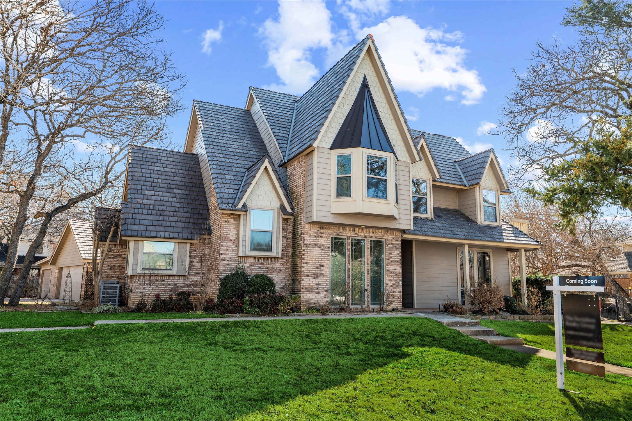 4705 Villa Vera Drive