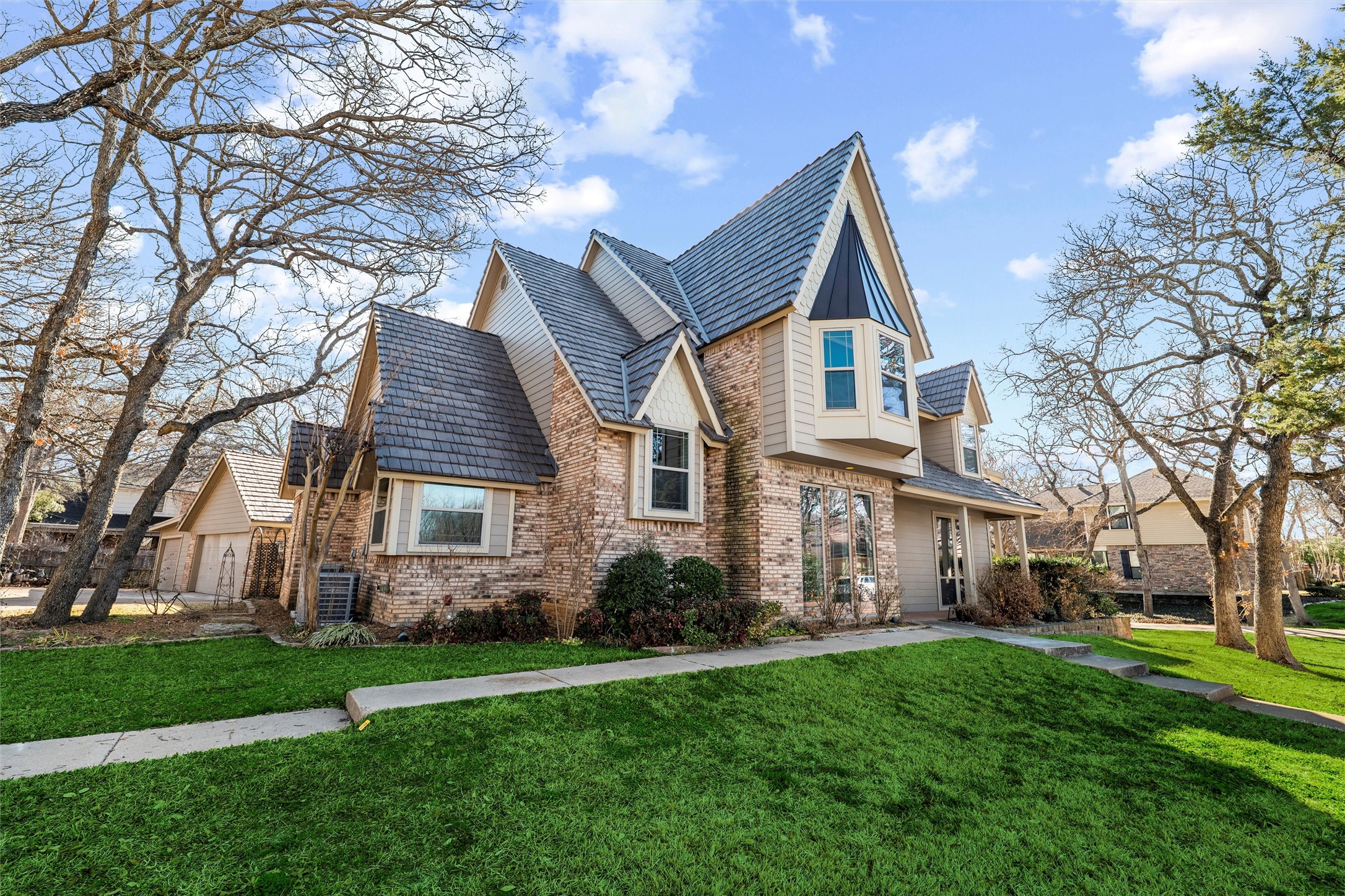 4705 Villa Vera Drive