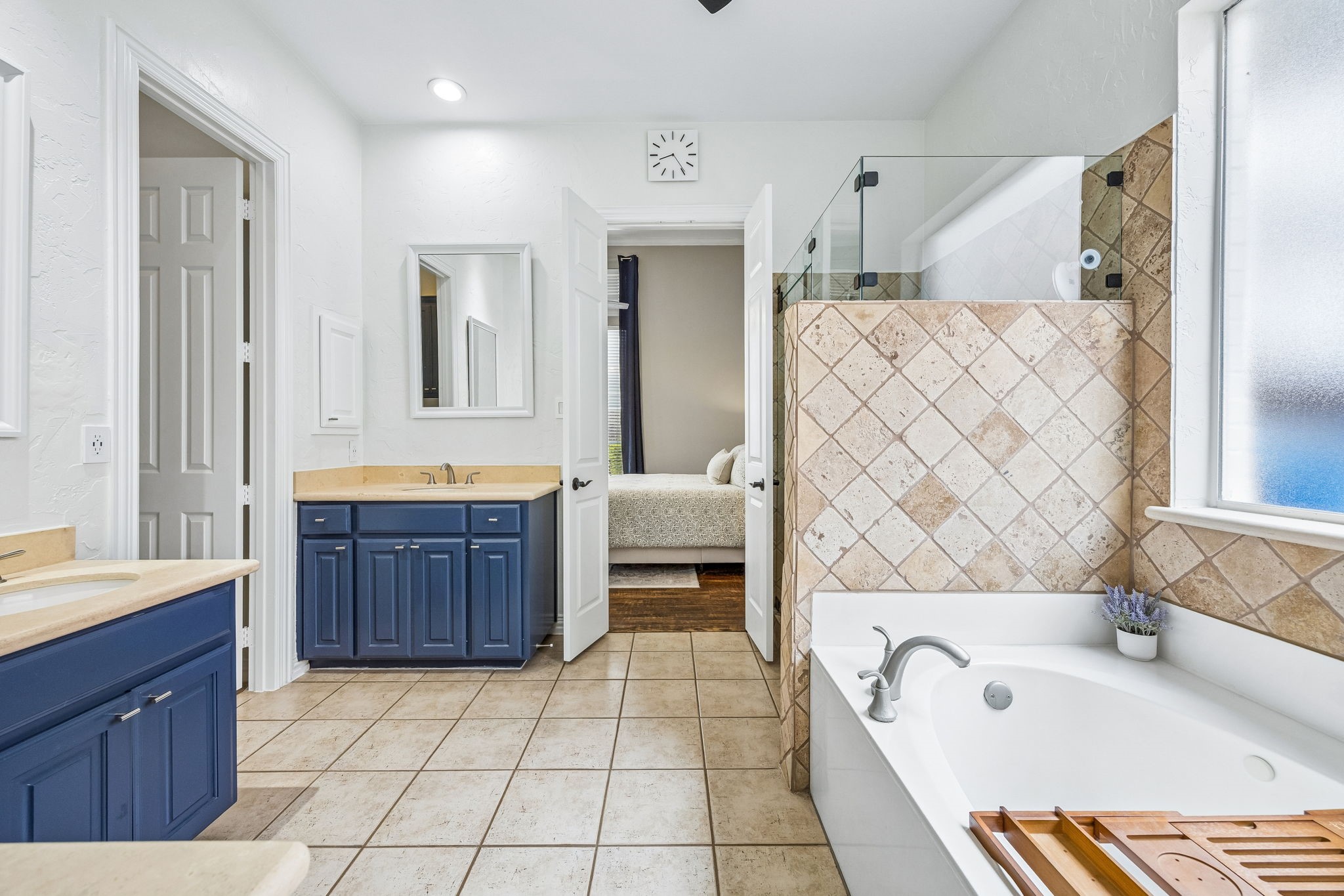 808 Edgewood Drive