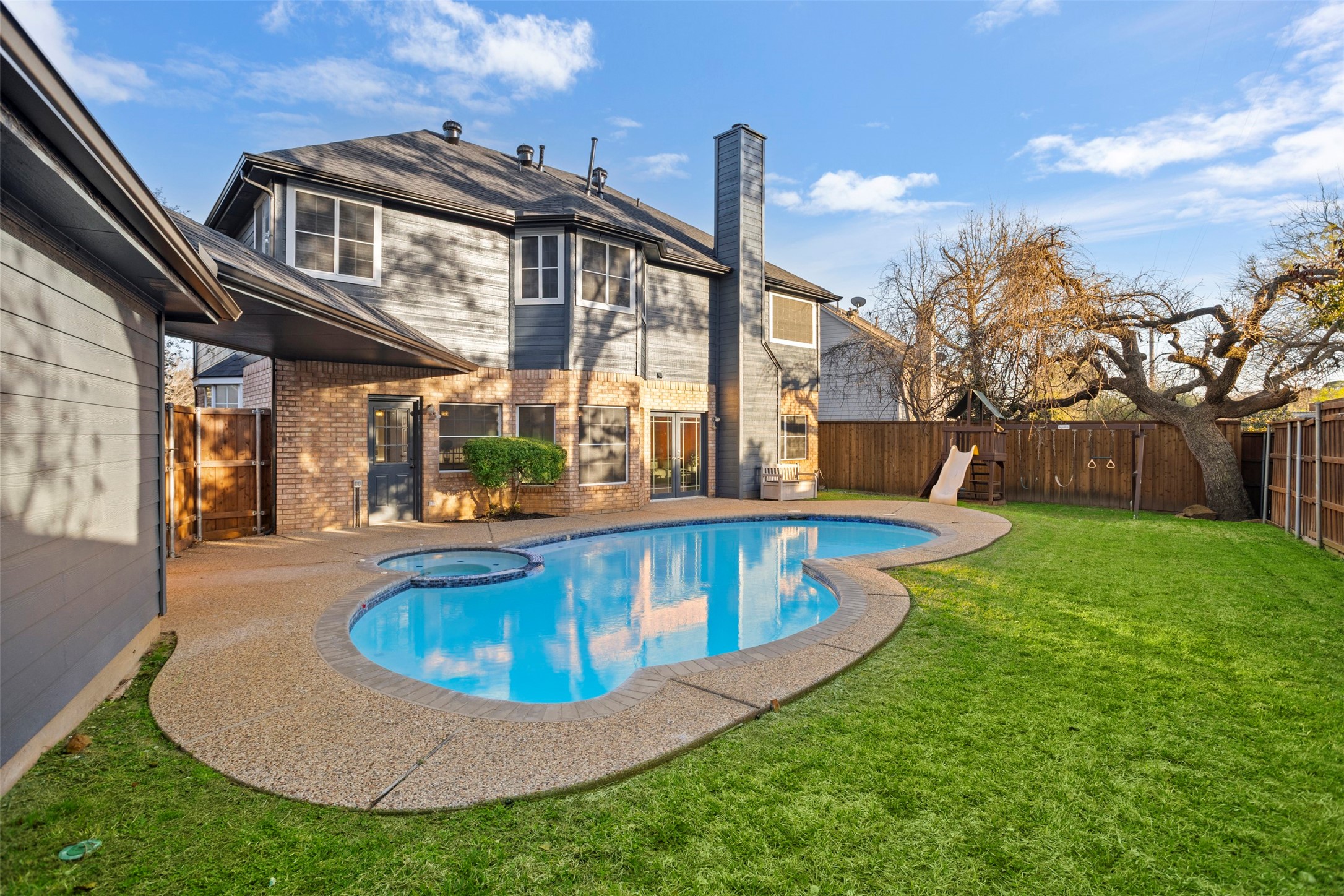 4202 Hearthside Drive