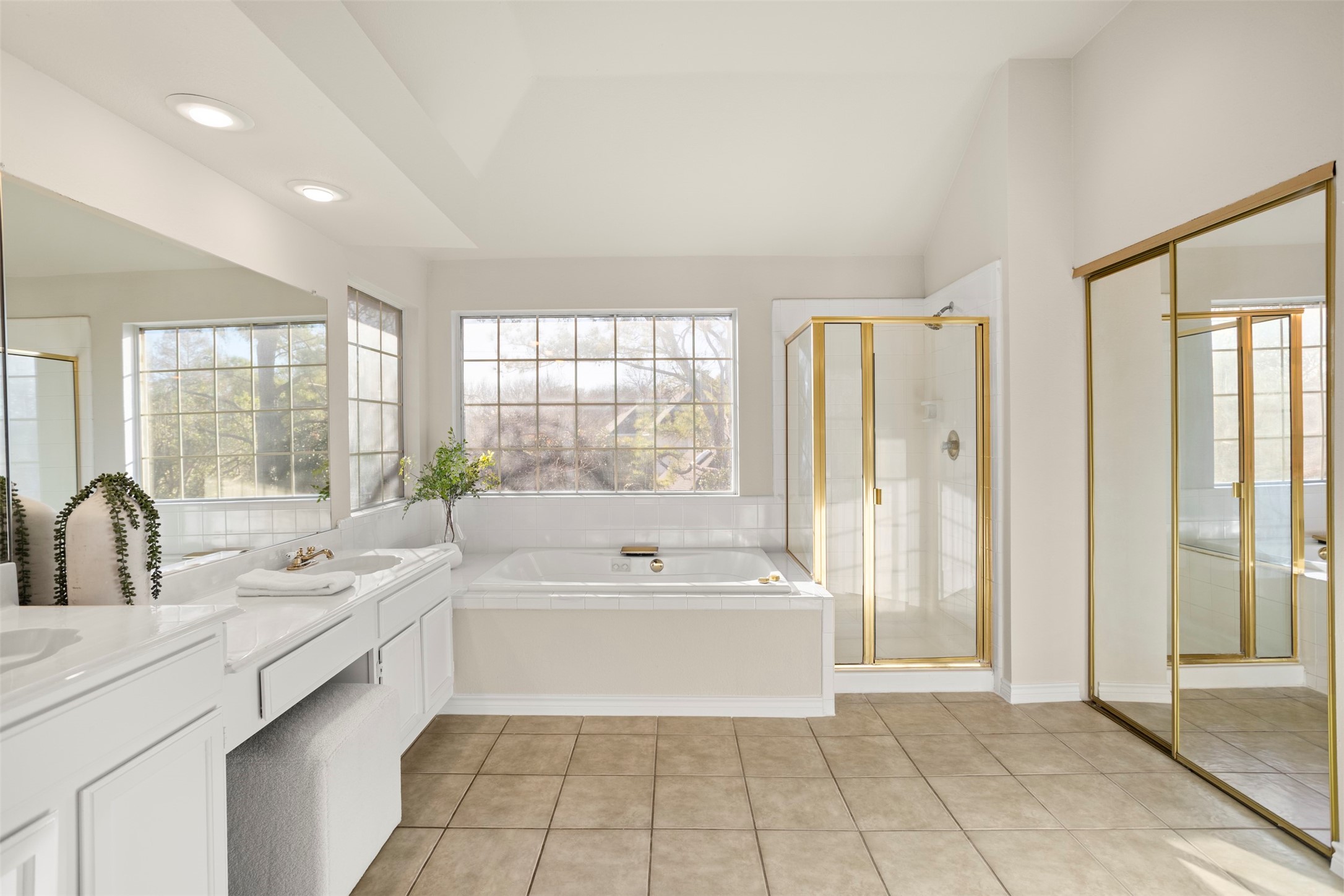 4202 Hearthside Drive