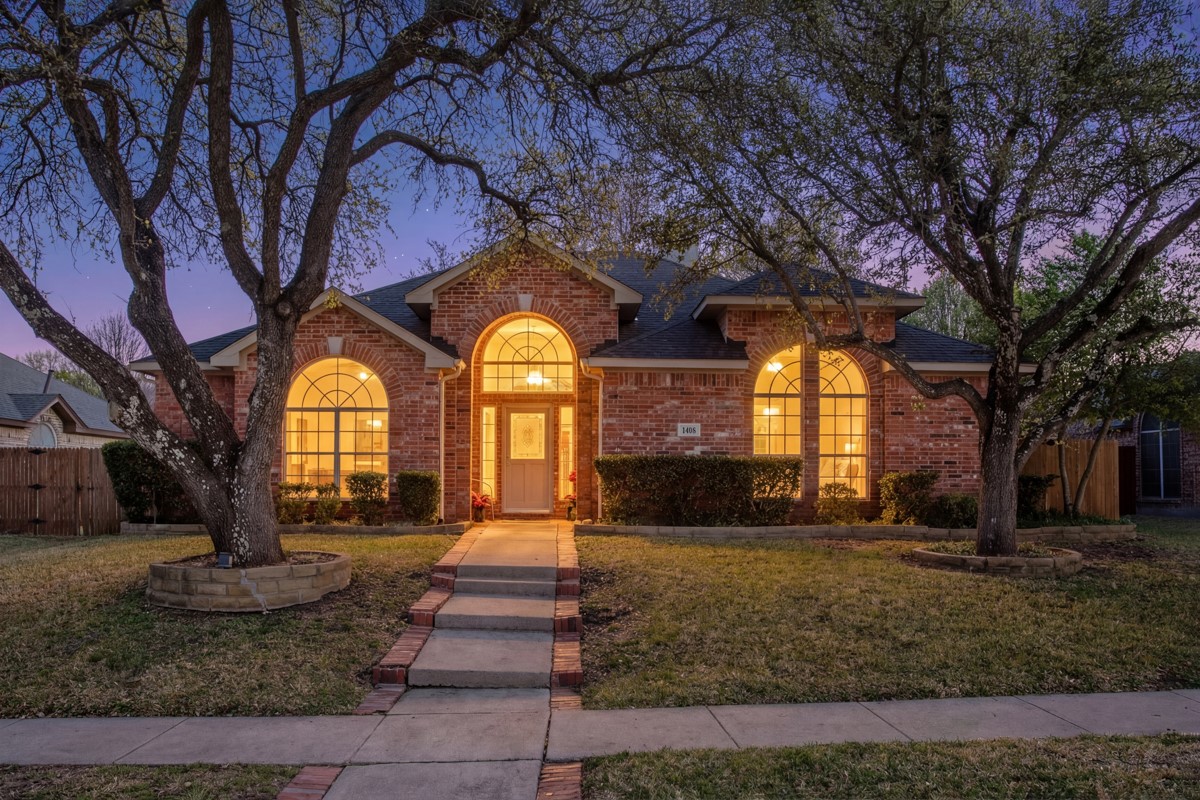 1408 Hamilton Drive