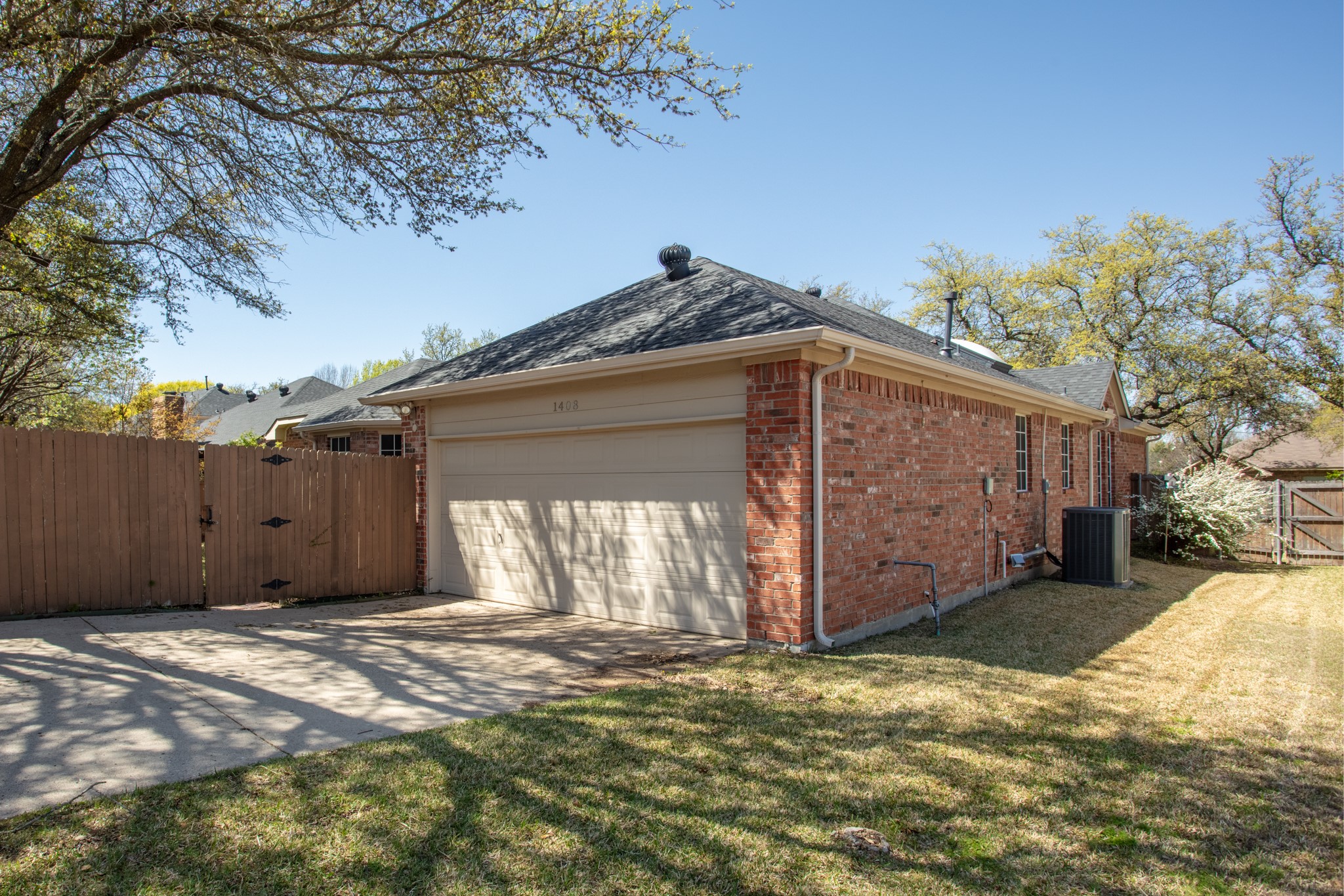 1408 Hamilton Drive