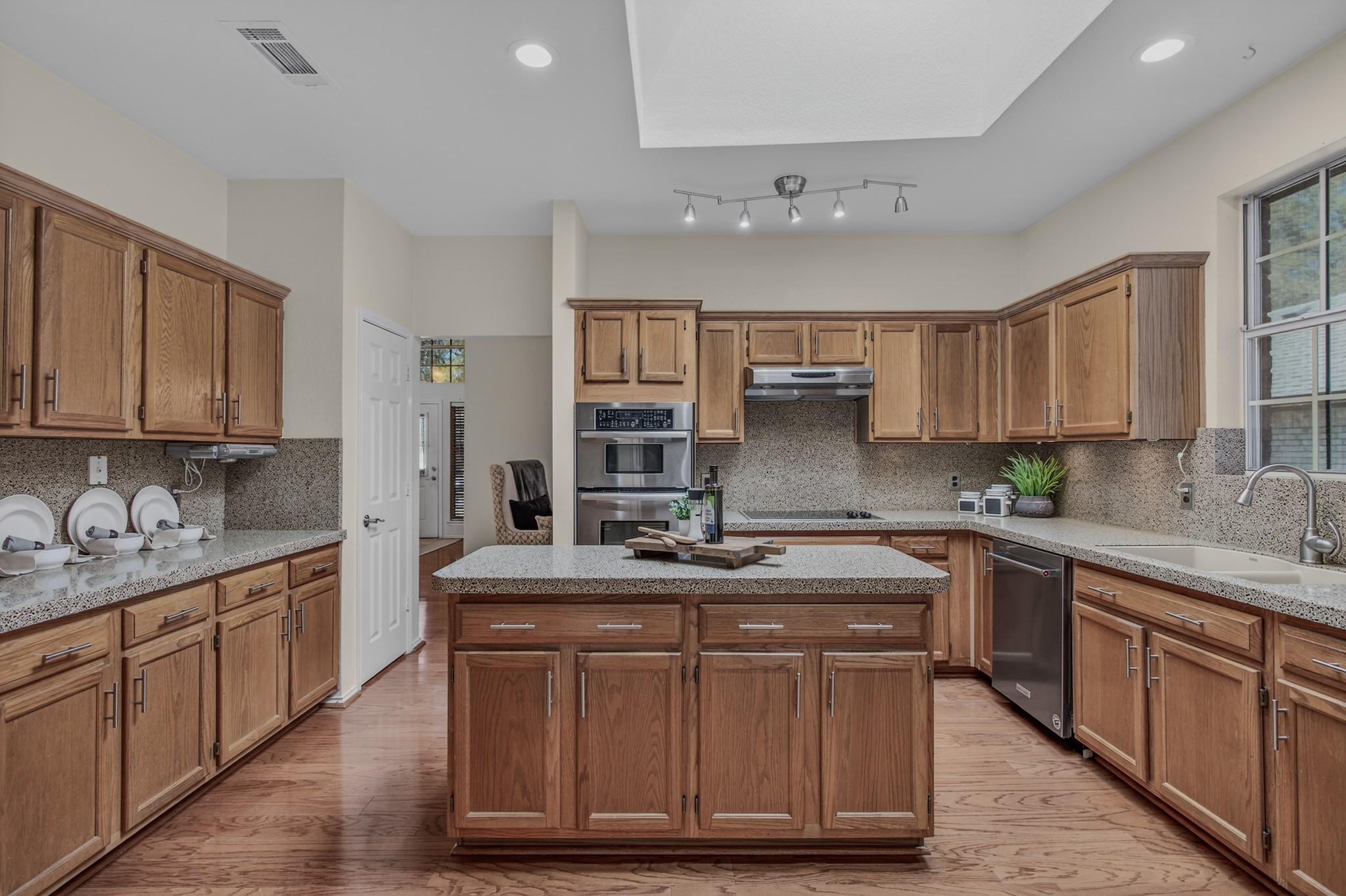 1408 Hamilton Drive