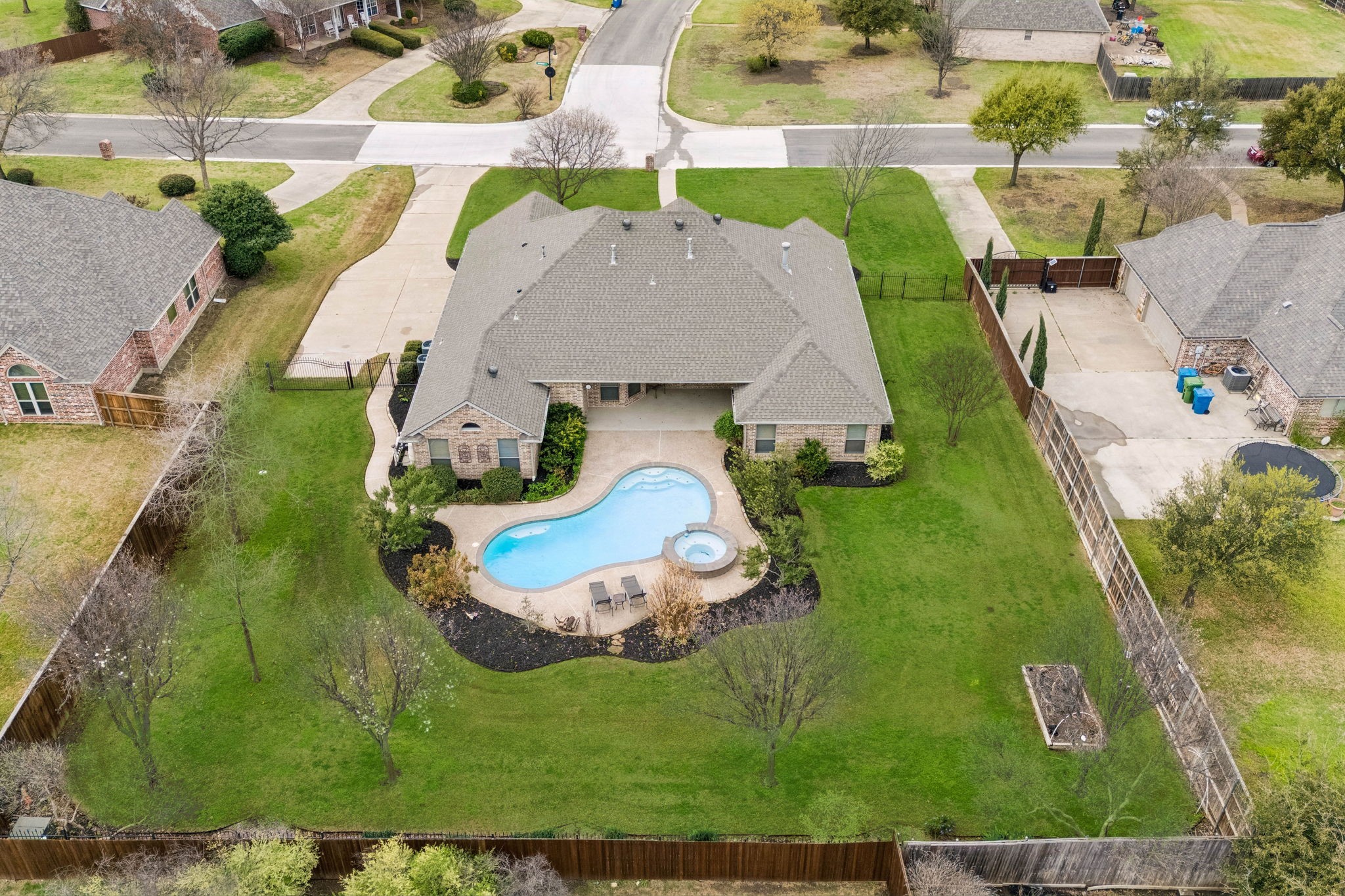500 Birchwood Lane