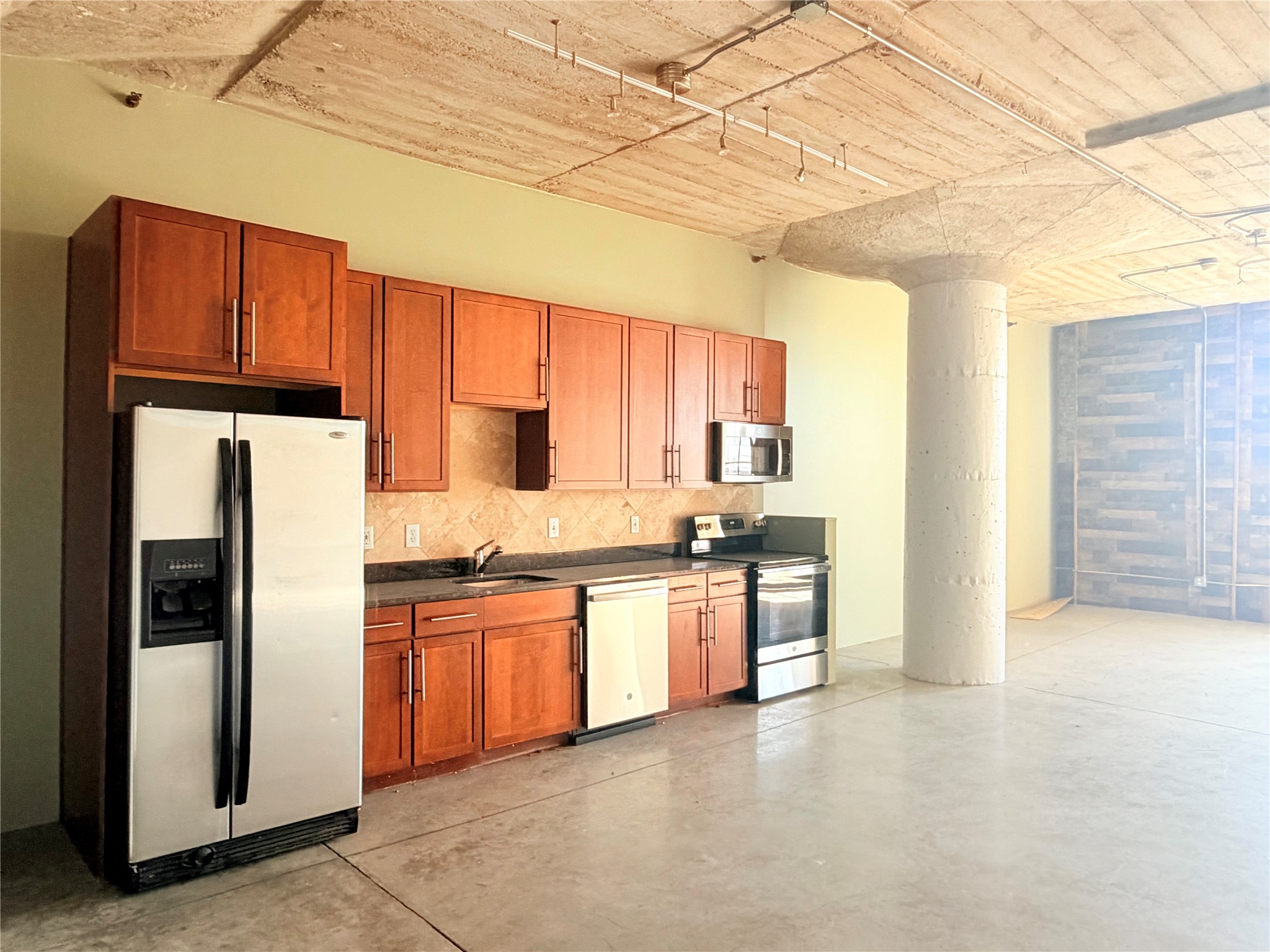 1122 Jackson Street 802