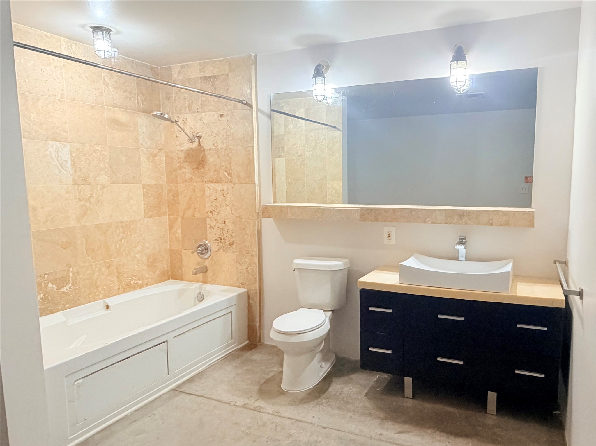 1122 Jackson Street 802