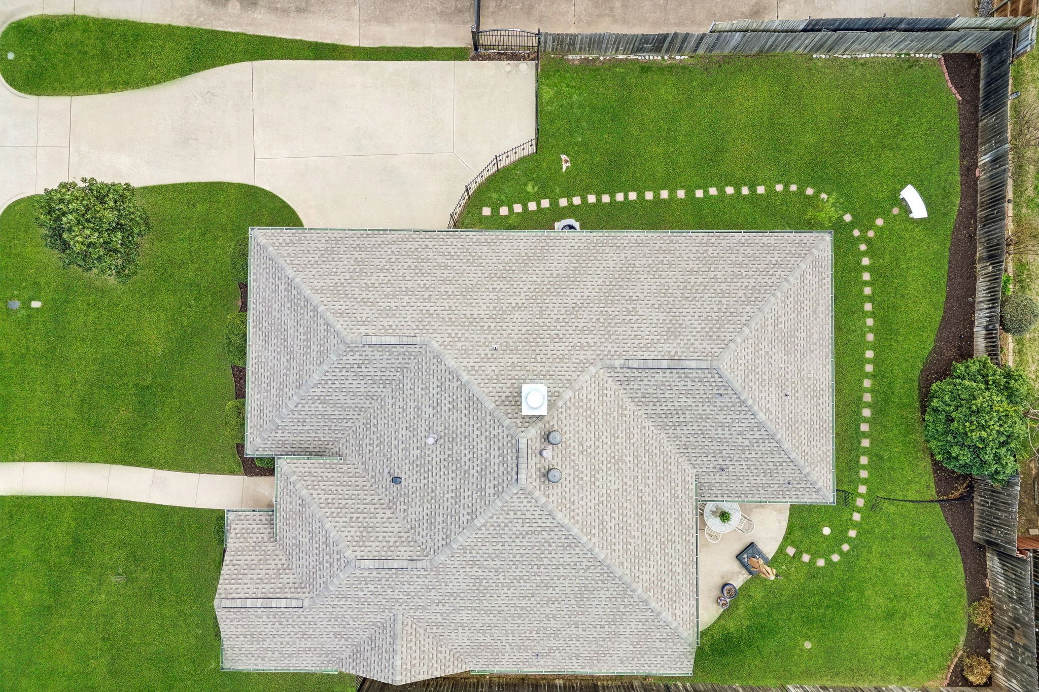 2741 Naples Drive