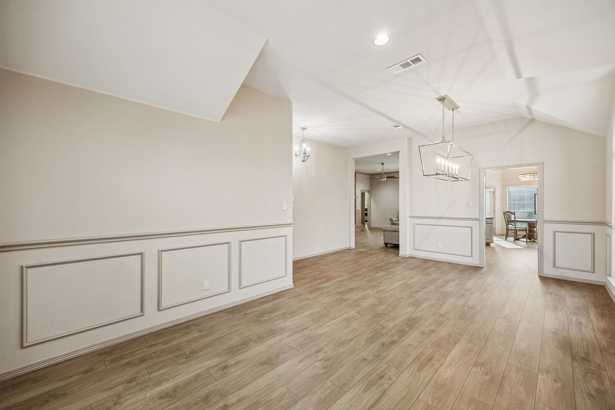 2741 Naples Drive