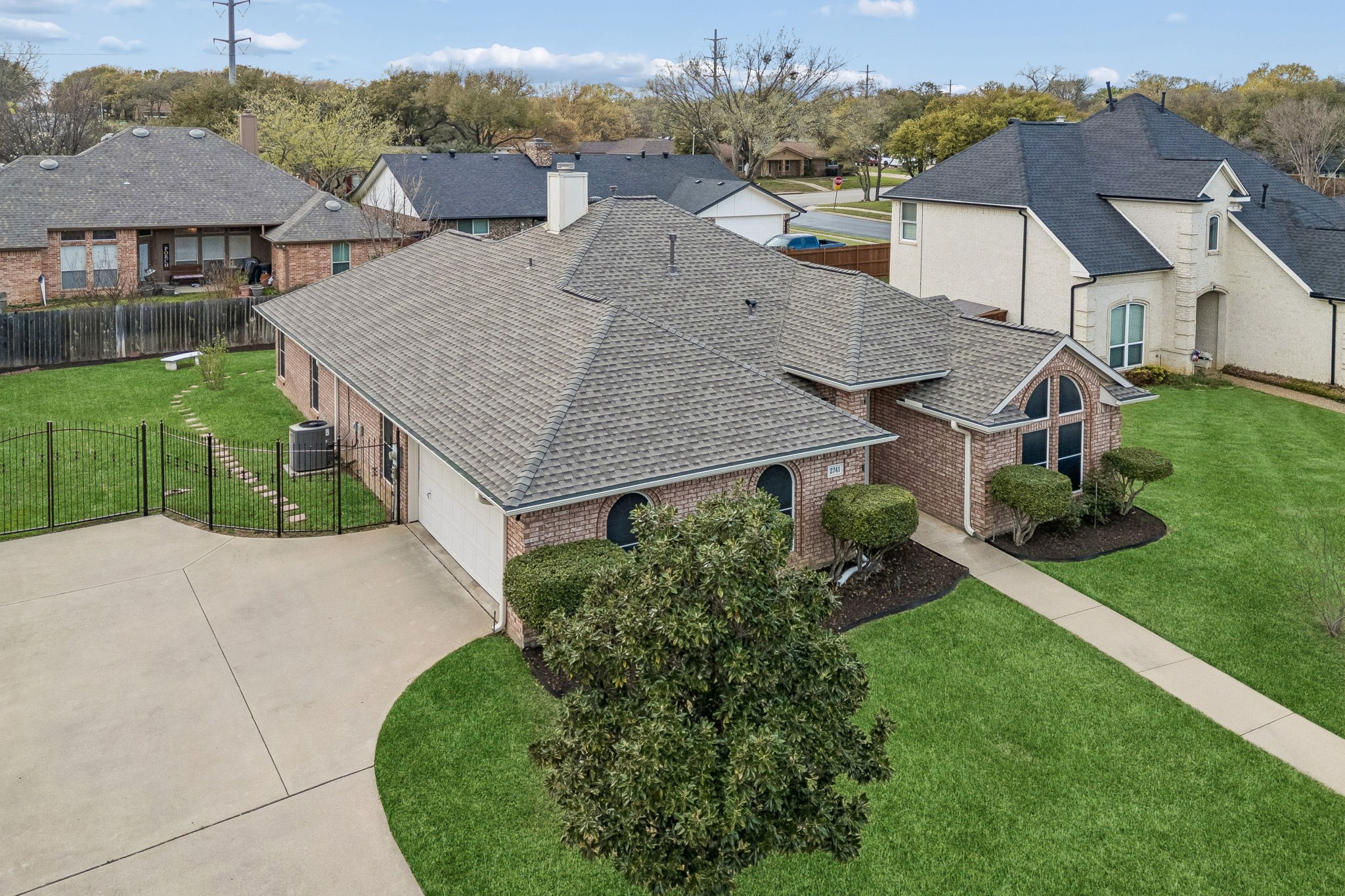 2741 Naples Drive