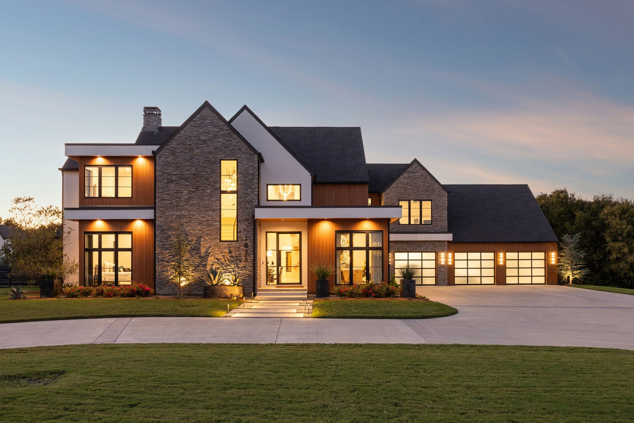 1835 Creekview Court