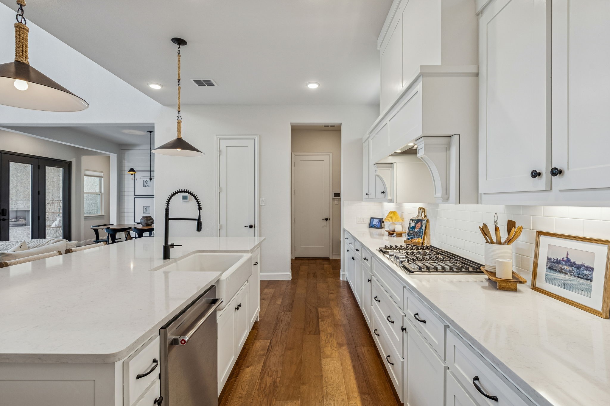 601 N Pecan Parkway