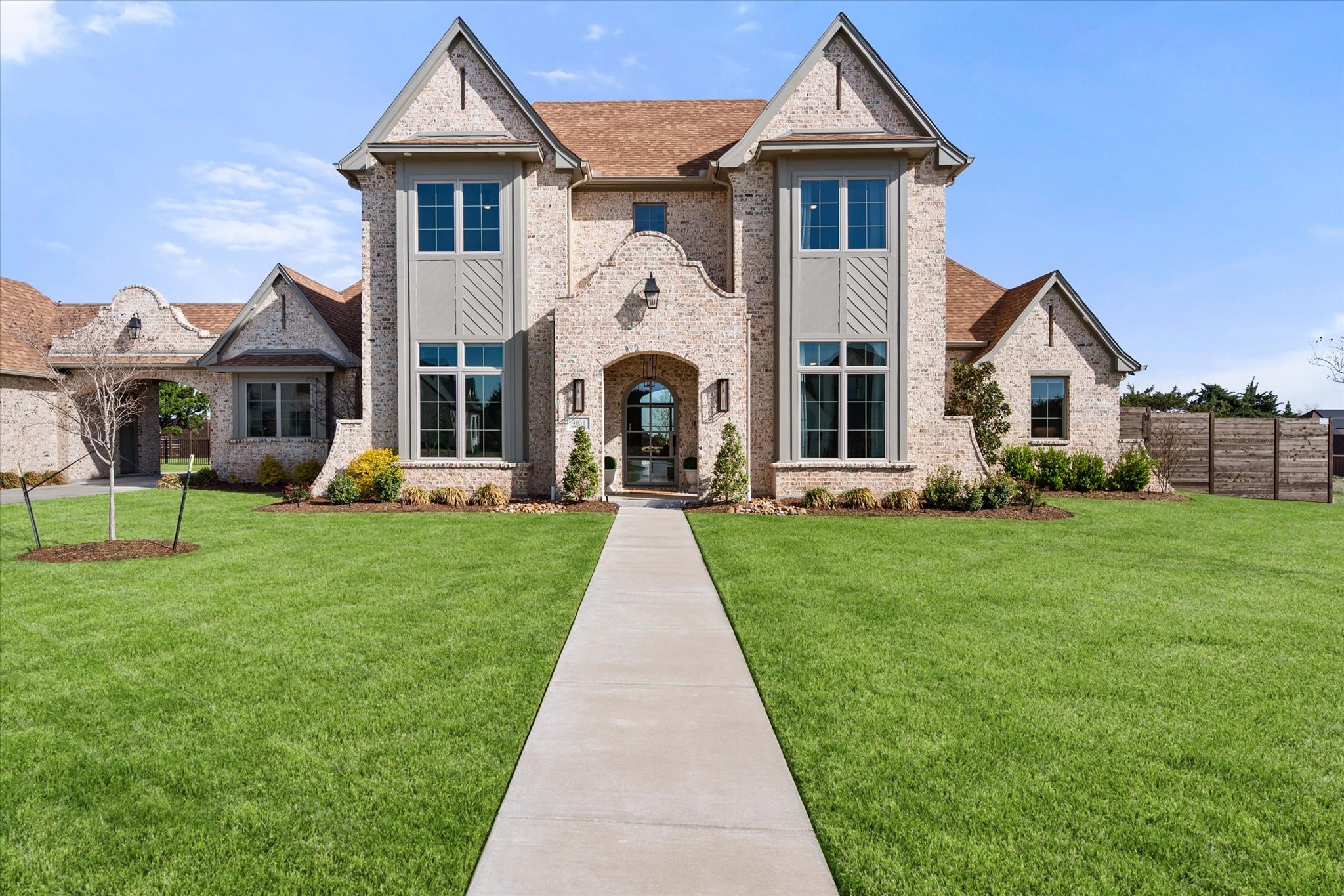 4031 Azalea Way