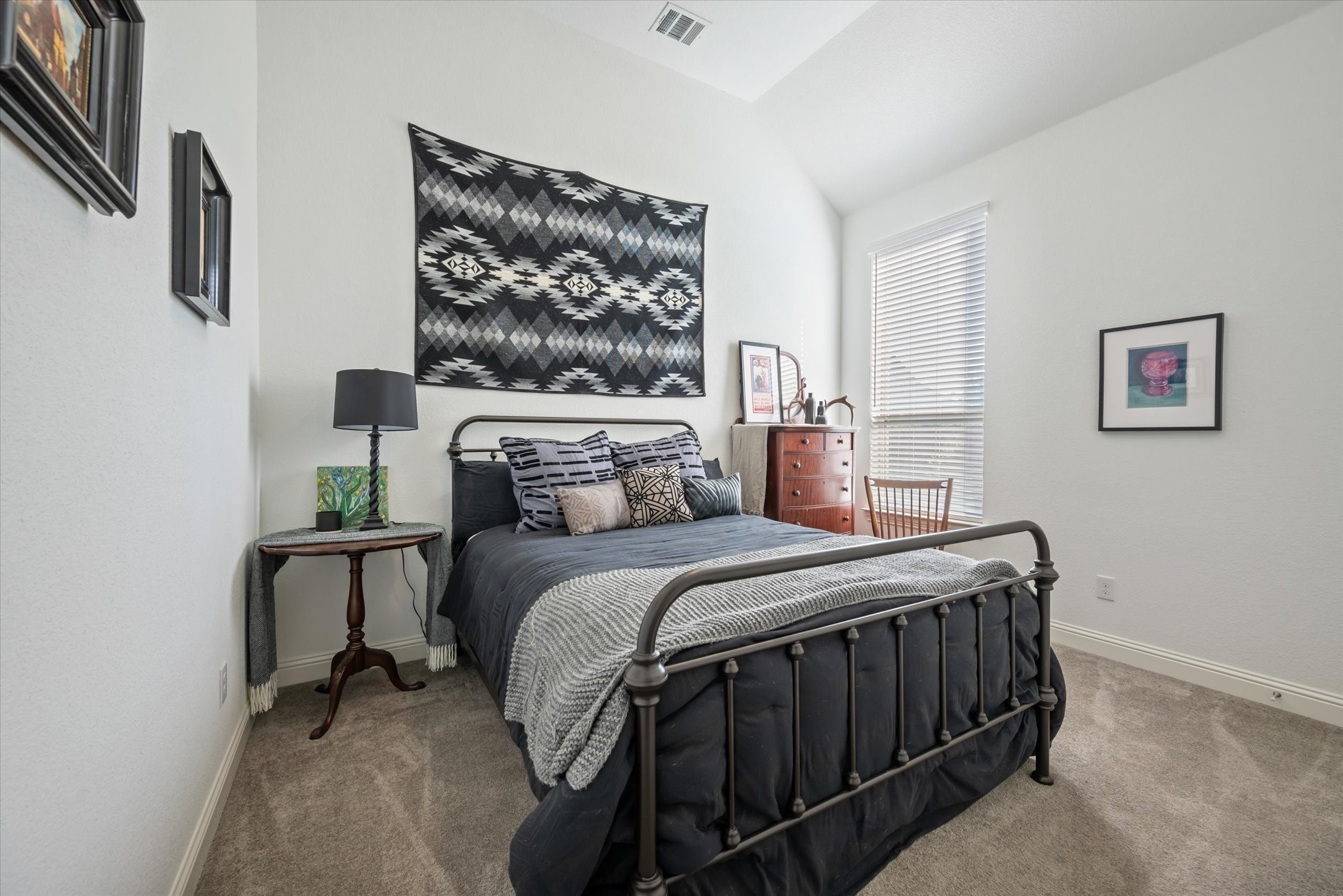 1524 Everitt Trail