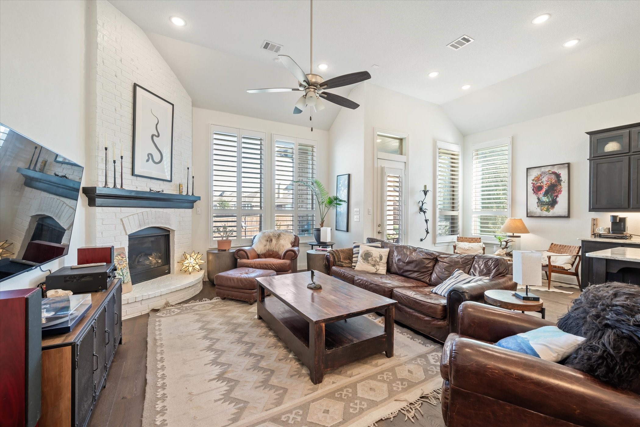 1524 Everitt Trail