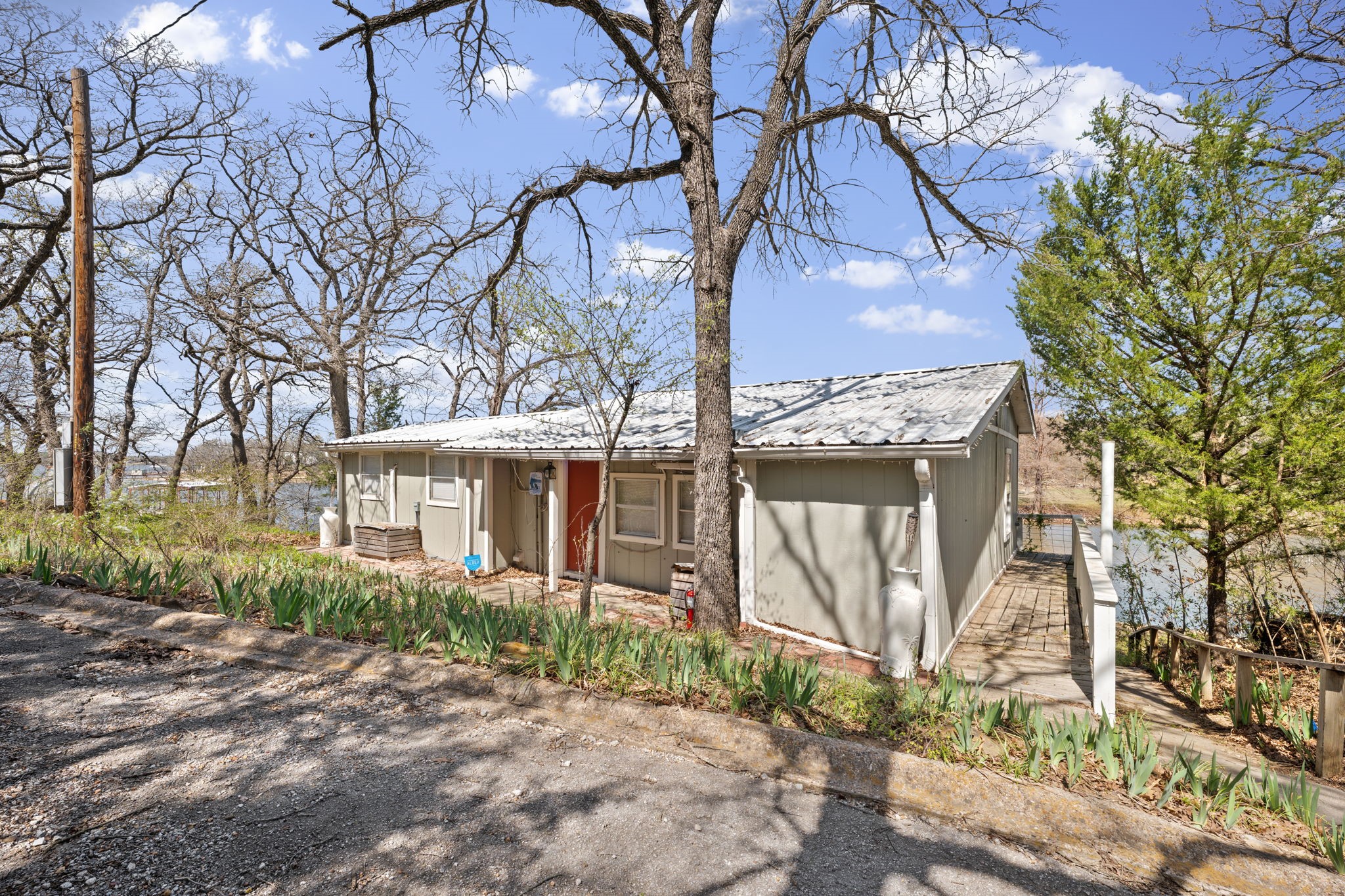 248 Lakeside Drive