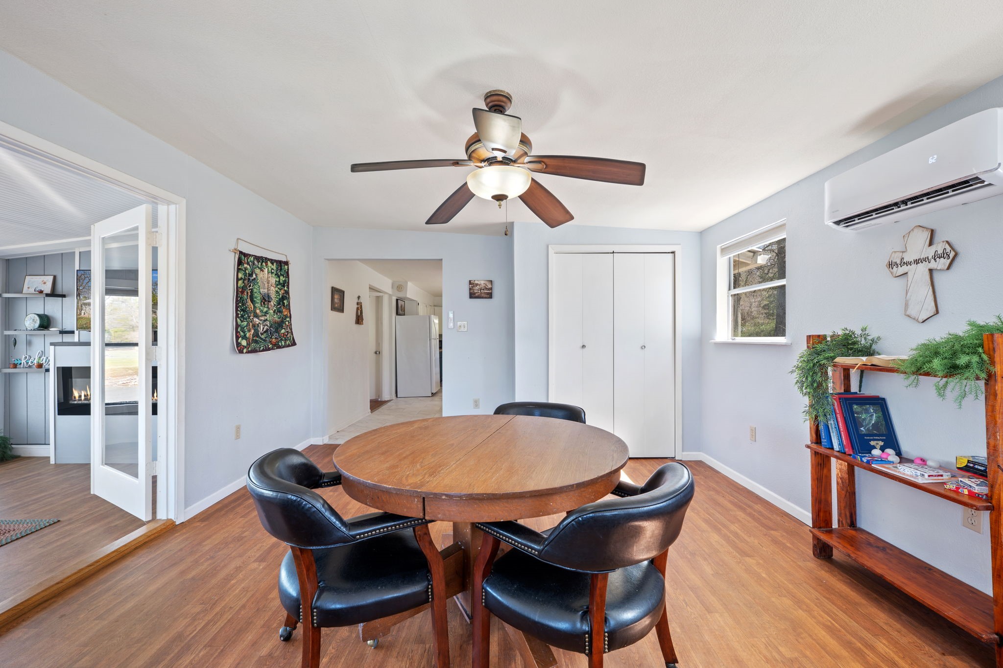 248 Lakeside Drive